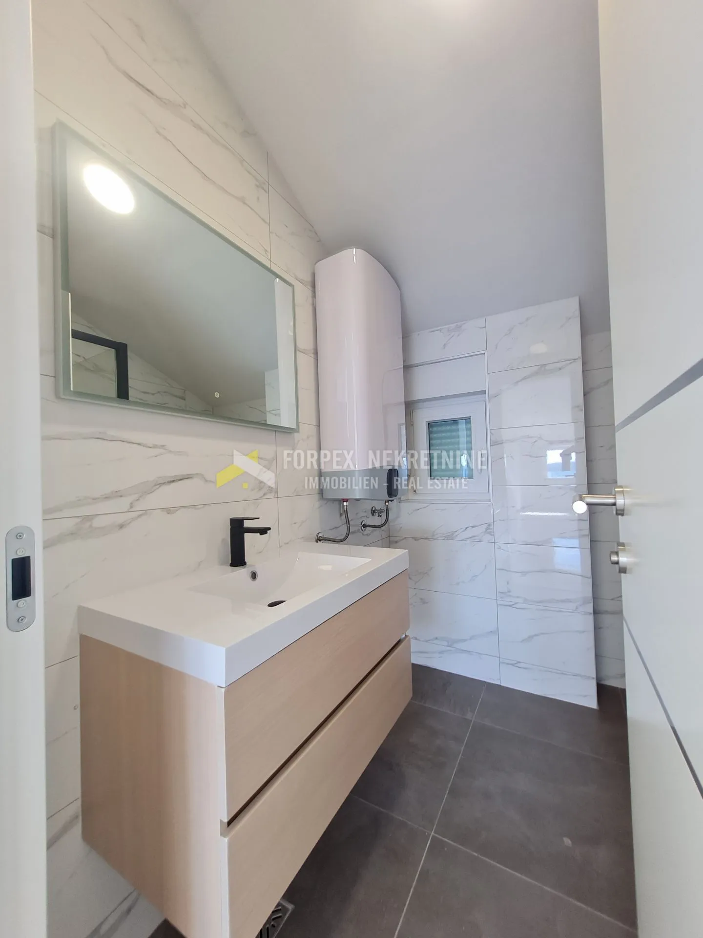 crikvenica- stan 58 m2 sa otvorenim pogledom na more - slika 7