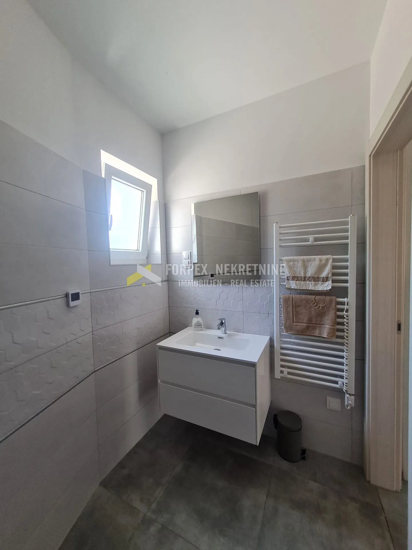 novi vinodolski-smokvica - stan 75 m2 u novogradnji - slika 6