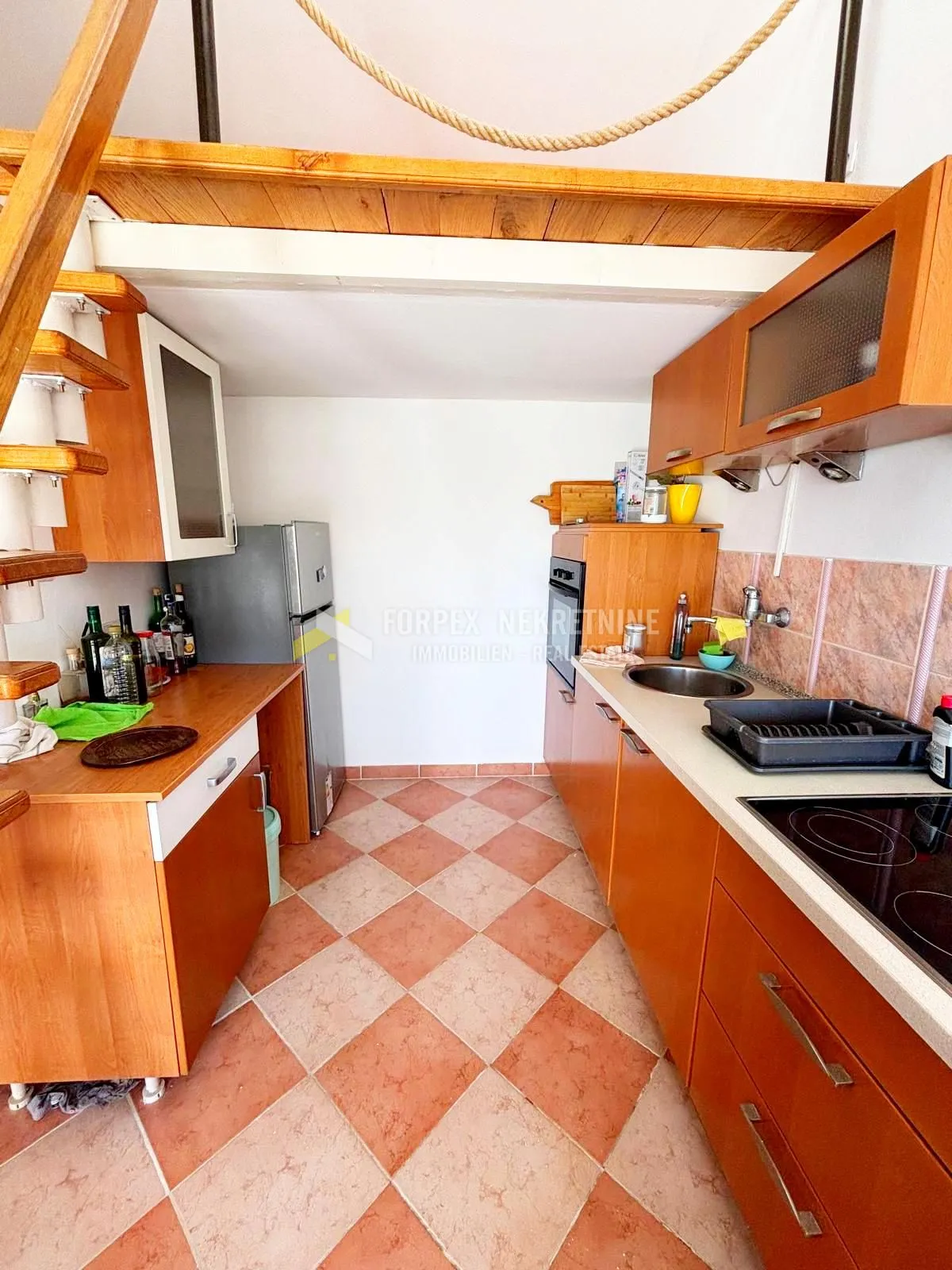 novi vinodolski-stan 66 m2 u blizini centra grada - slika 14