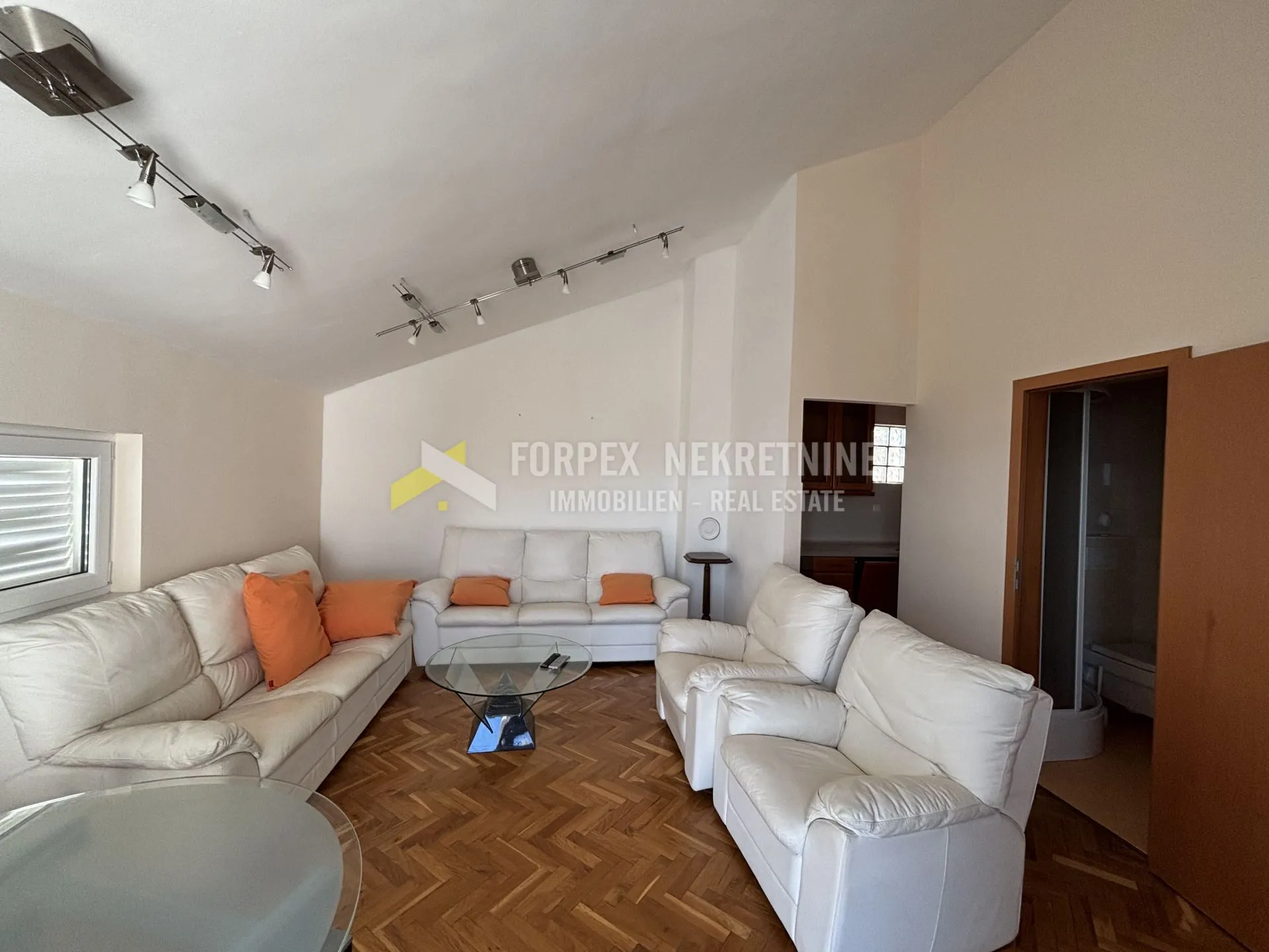 novi vinodolski-klenovica, stan 2s+db, pogled - slika 2