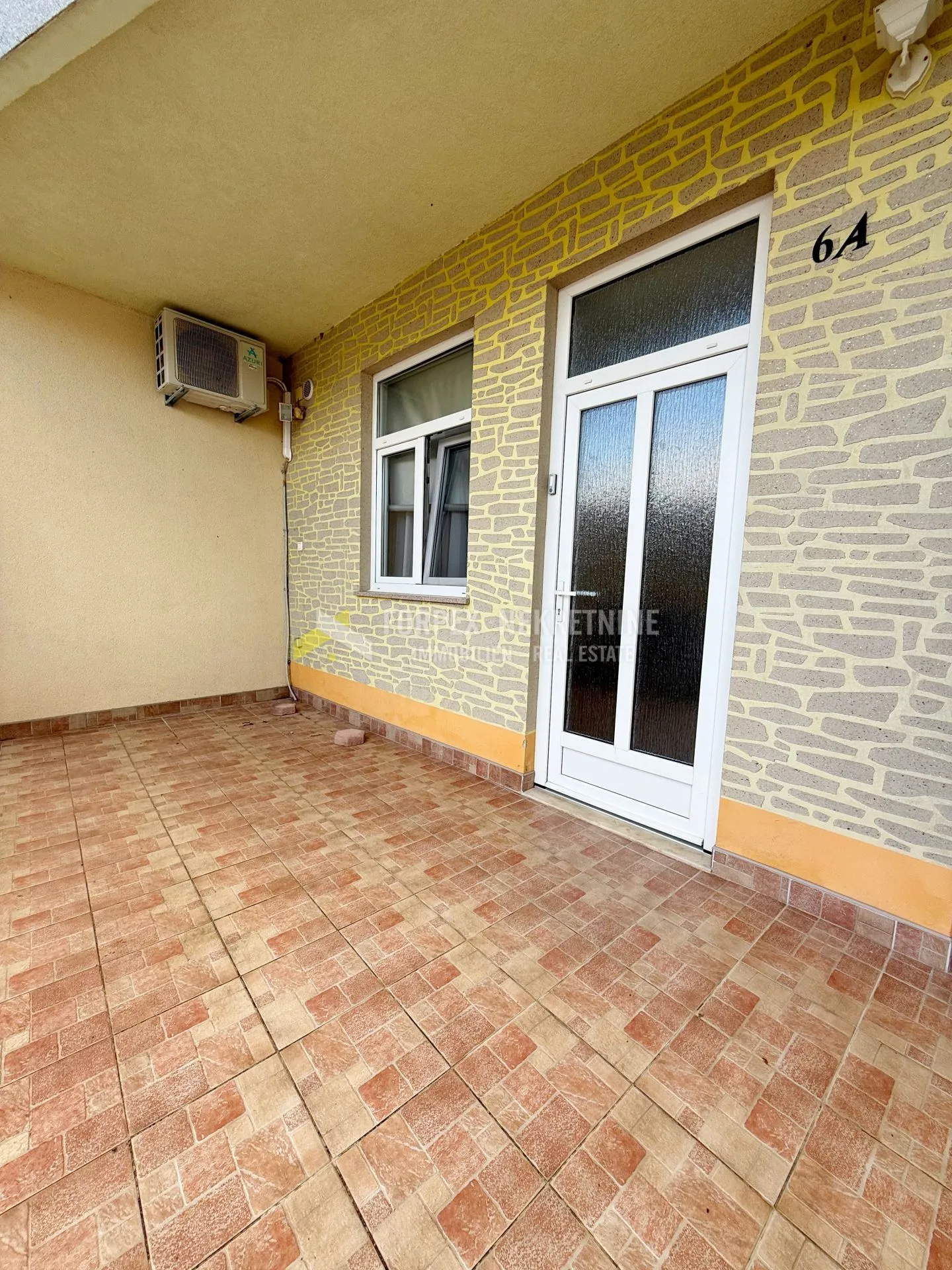 novi vinodolski-stan 47 m2 sa dvije spavaće sobe - slika 10