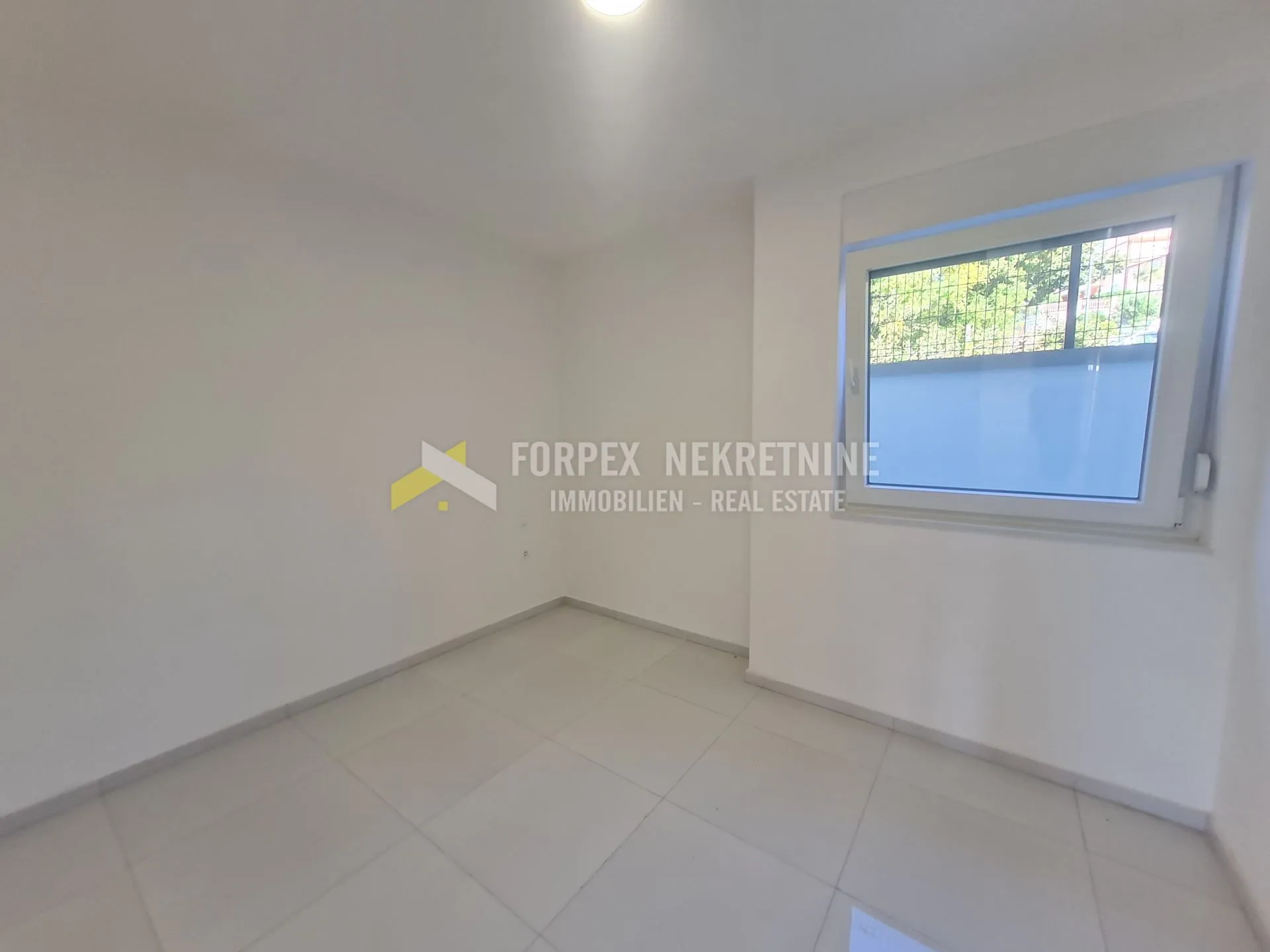 crikvenica-stan 64 m2 u novogradnji - slika 5