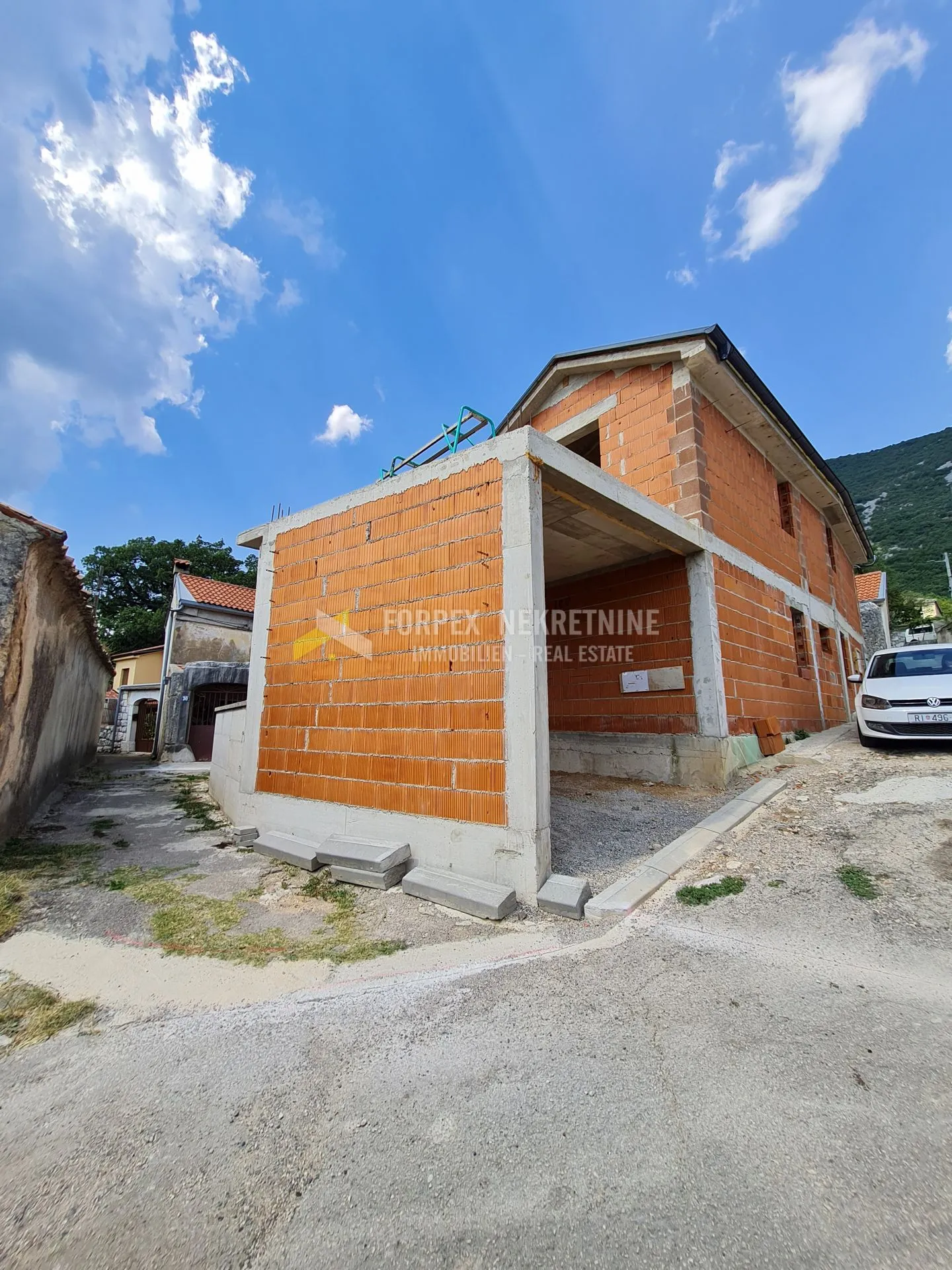 drivenik-kuća u novogradnji sa dva stana - slika 5