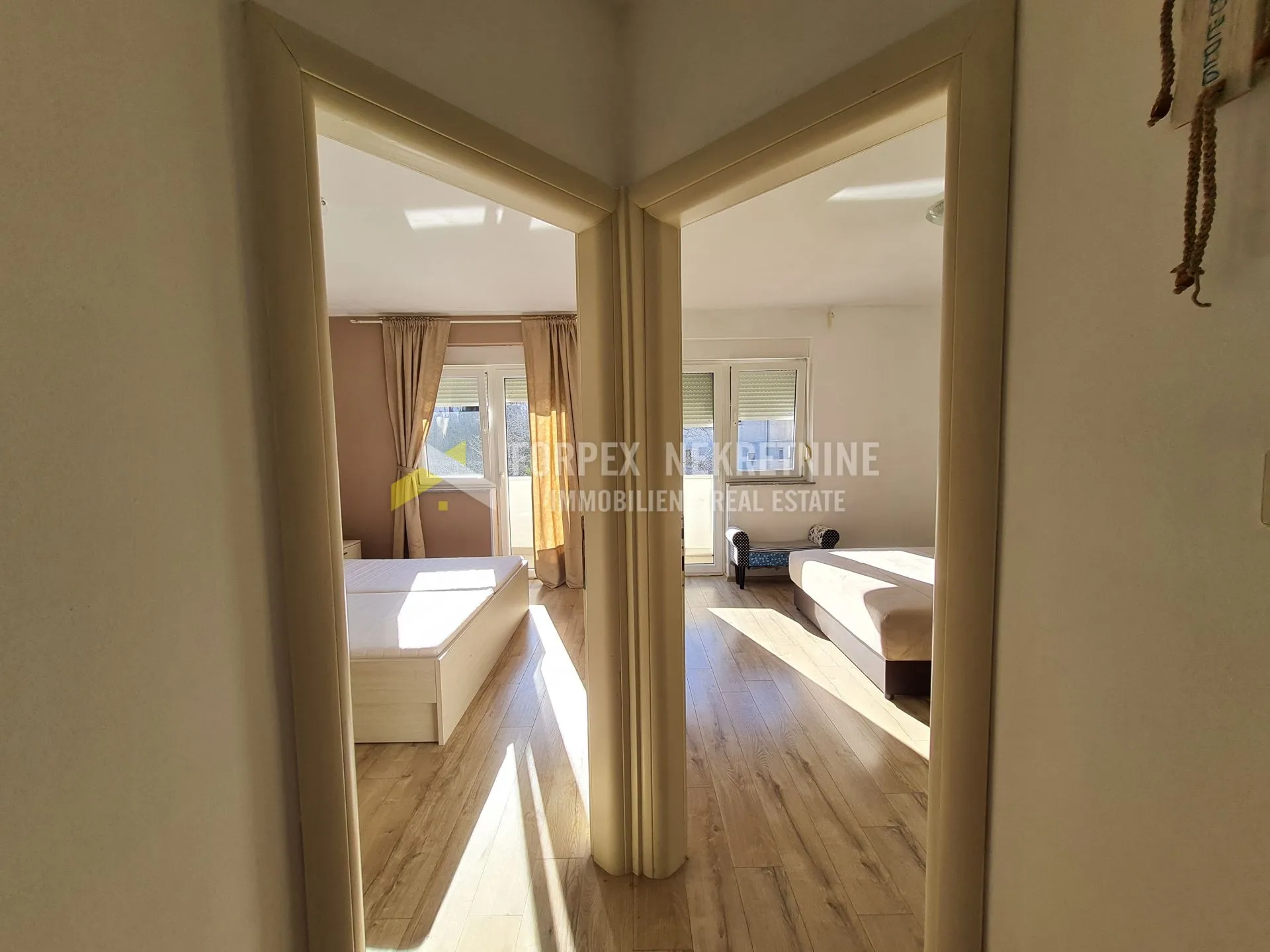 novi vinodolski- stan 122 m2 sa prostranom terasom - slika 4