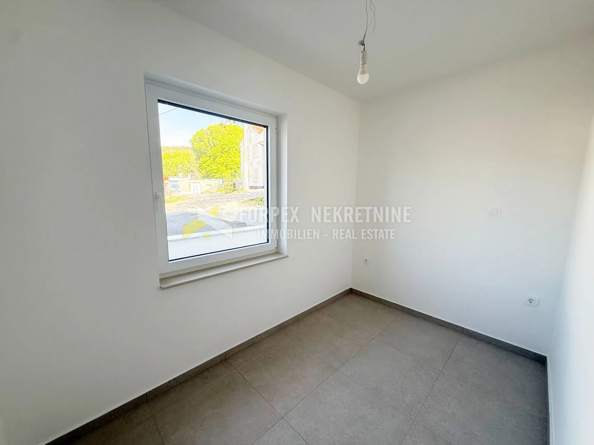 novi vinodolski-stan 54 m2 u novogradnji - slika 2