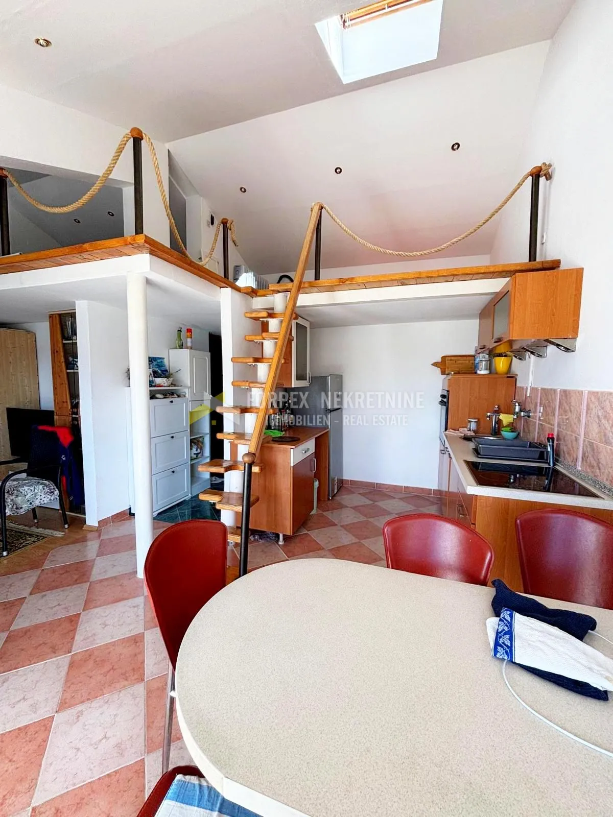 novi vinodolski-stan 66 m2 u blizini centra grada - slika 13