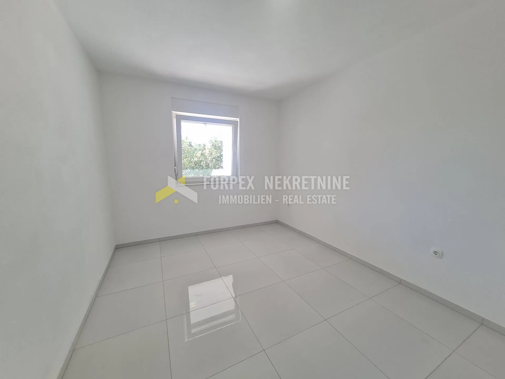 crikvenica-stan 64 m2 u novogradnji - slika 4