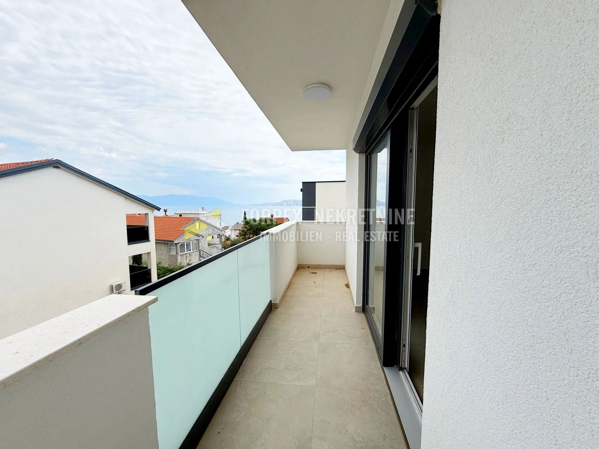 novi vinodolski-stan 90 m2 u novogradnji 400 metara od mora - slika 9