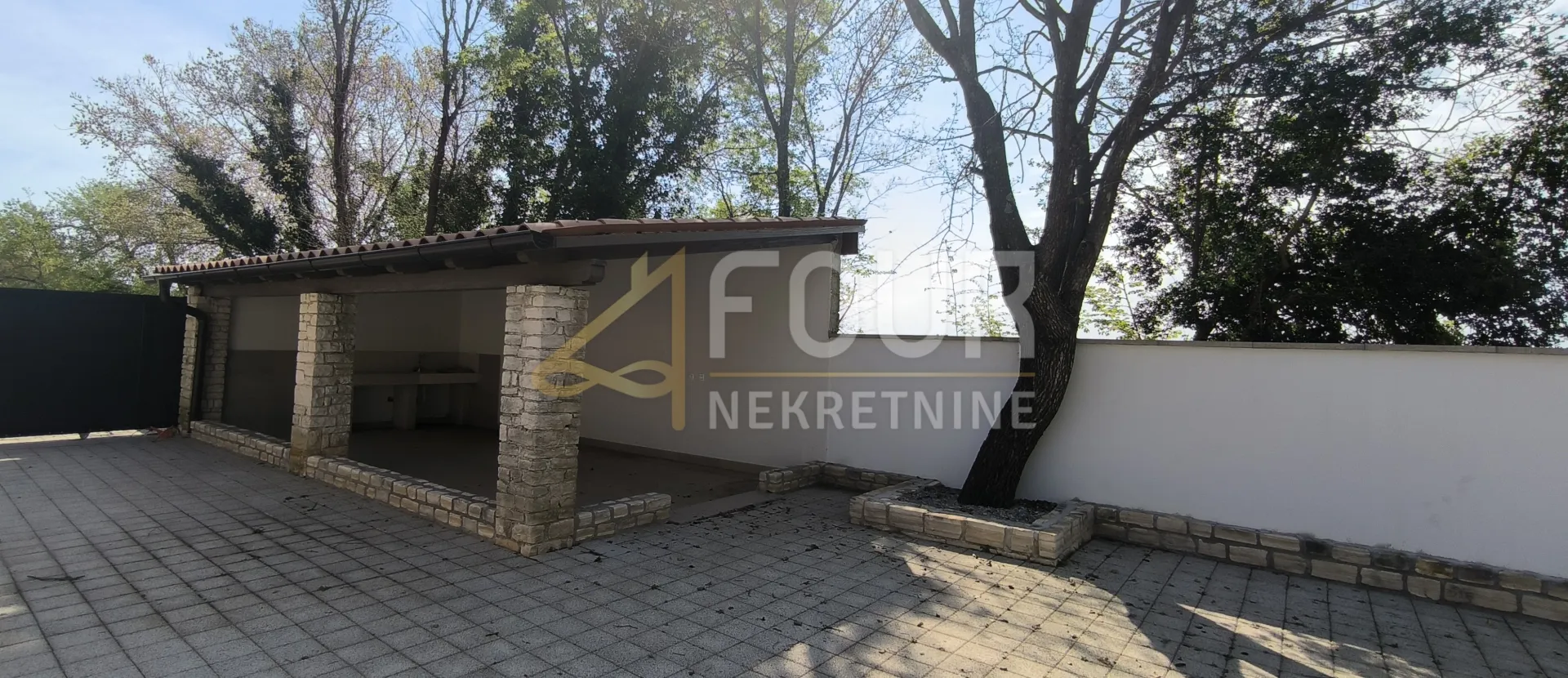istra, barban - okolica, samostojeća kuća s bazenom - slika 20