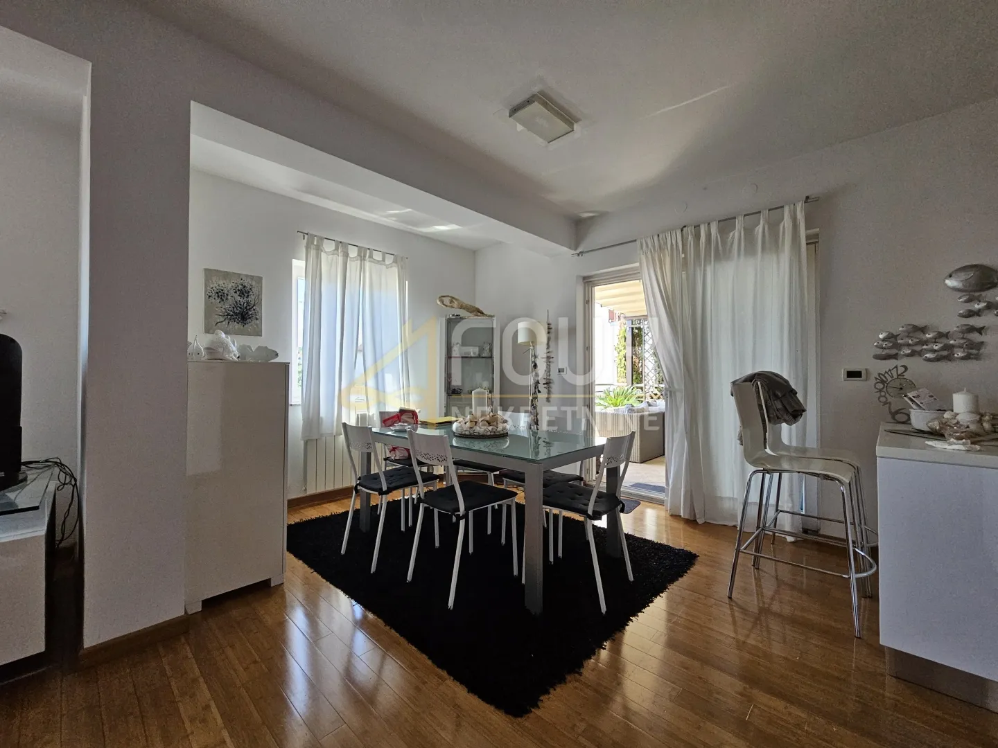 ičići, 2s+db, 91.82m2, terasa, pogled na more - slika 6
