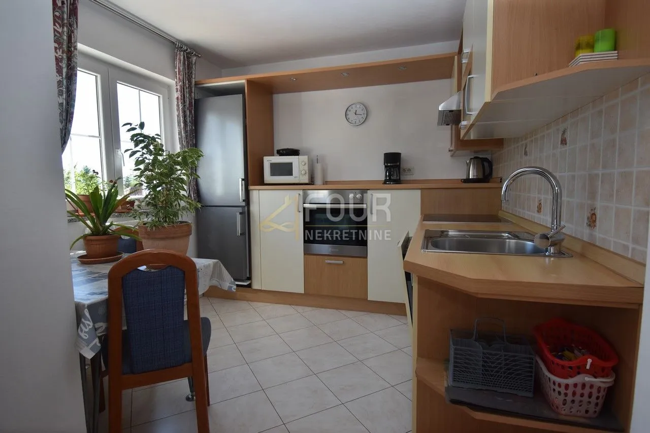 otok krk, kuća s 3 apartmana i pogledom na more - slika 20
