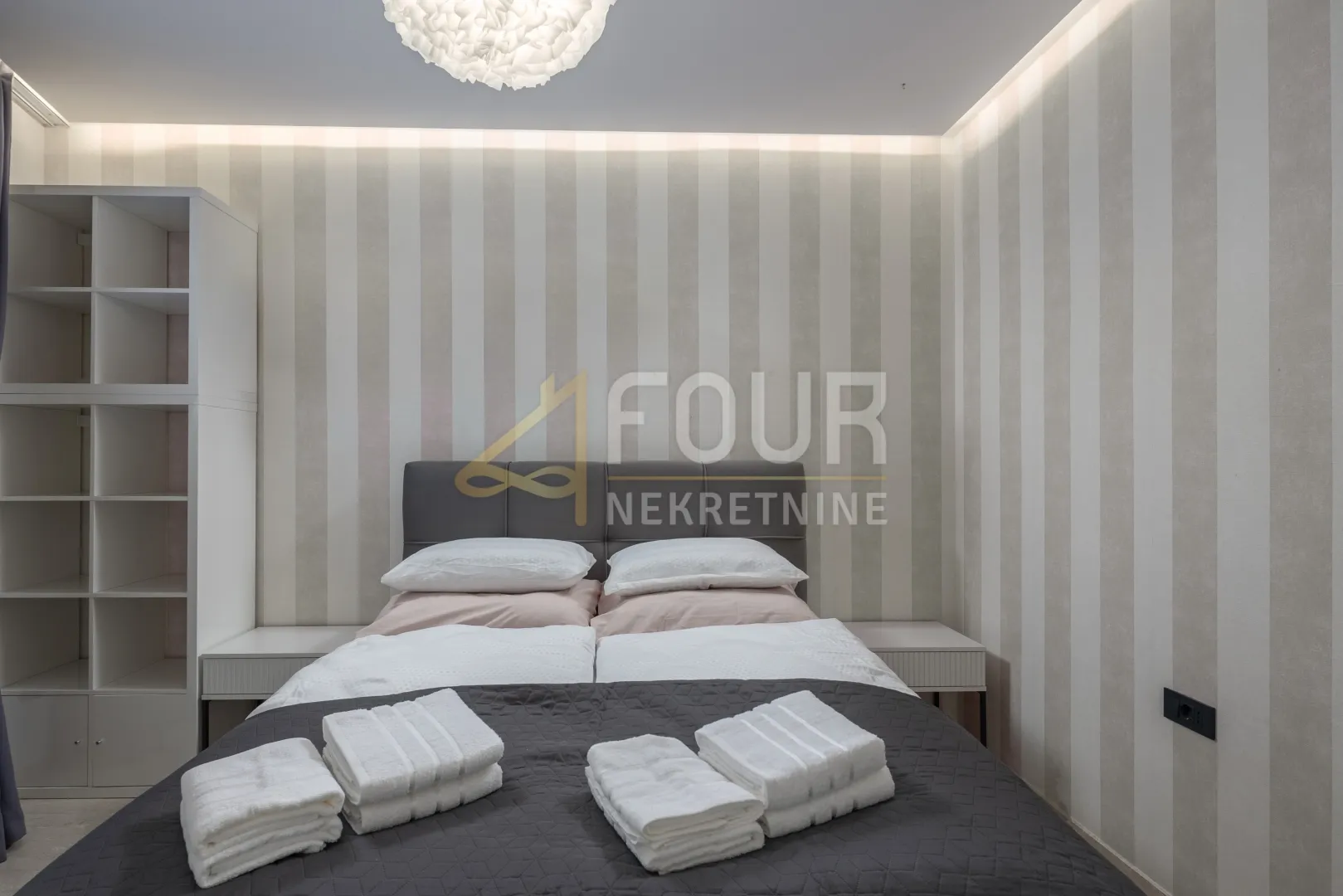 opatija, volosko, 294.64m2, novogradnja, dvije stambene jedinice, bazen - slika 44