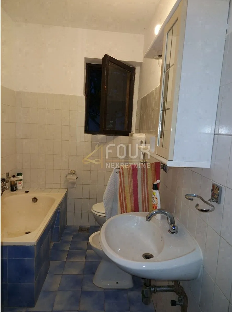 istra, fažana, kuća + 2 poslovna prostora + apartman - slika 22