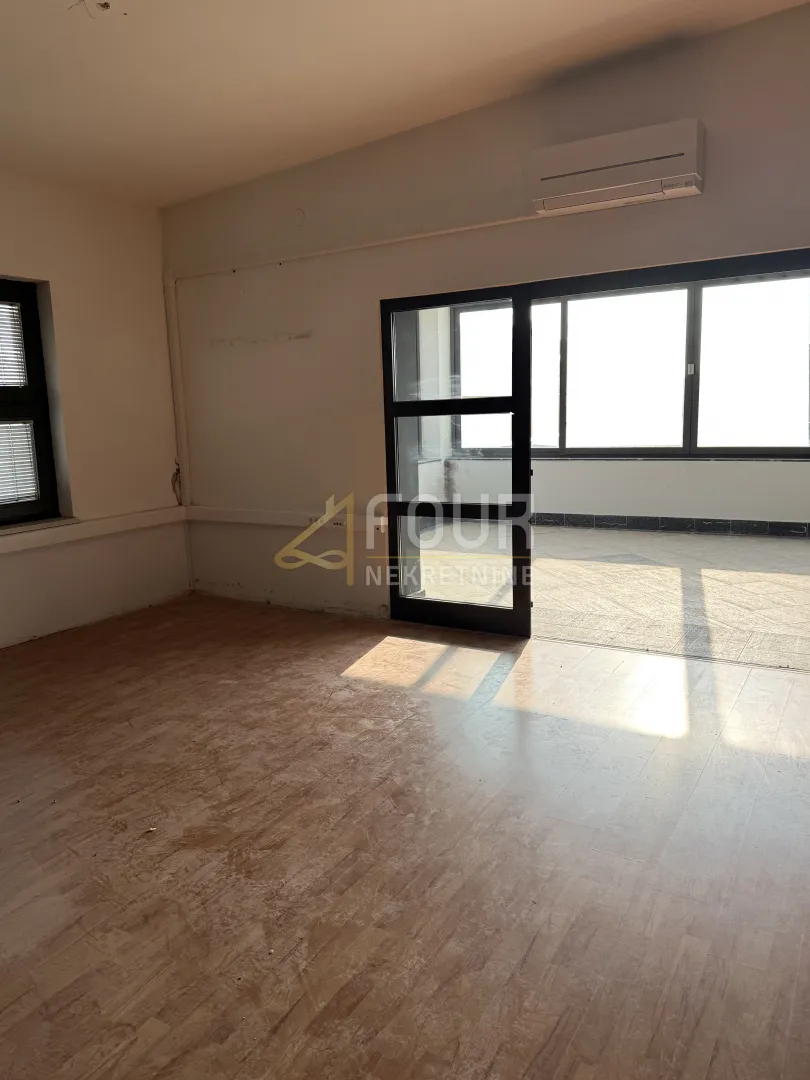 zakup, matulji, poslovni prostor od 140.45m2 - slika 5