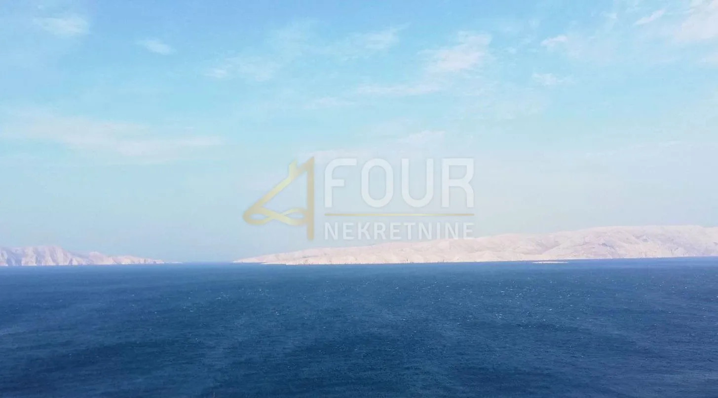 Senj, 61.65m2, 2s+db, pogled na more