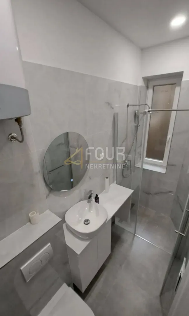 rijeka, potok, 125.21m2, u naravi 2 stana, balkon - slika 6