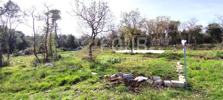 Istra, Fažana - okolica, poljoprivredno zemljište 625m2