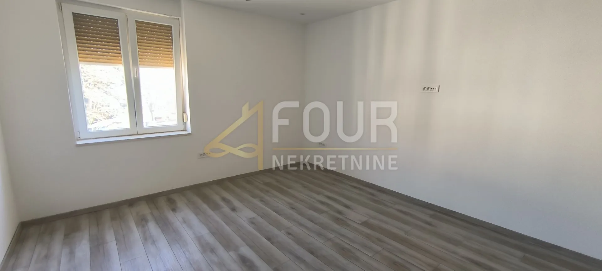 istra, pula, centar, 2s+db,72.83m2, balkon - slika 4