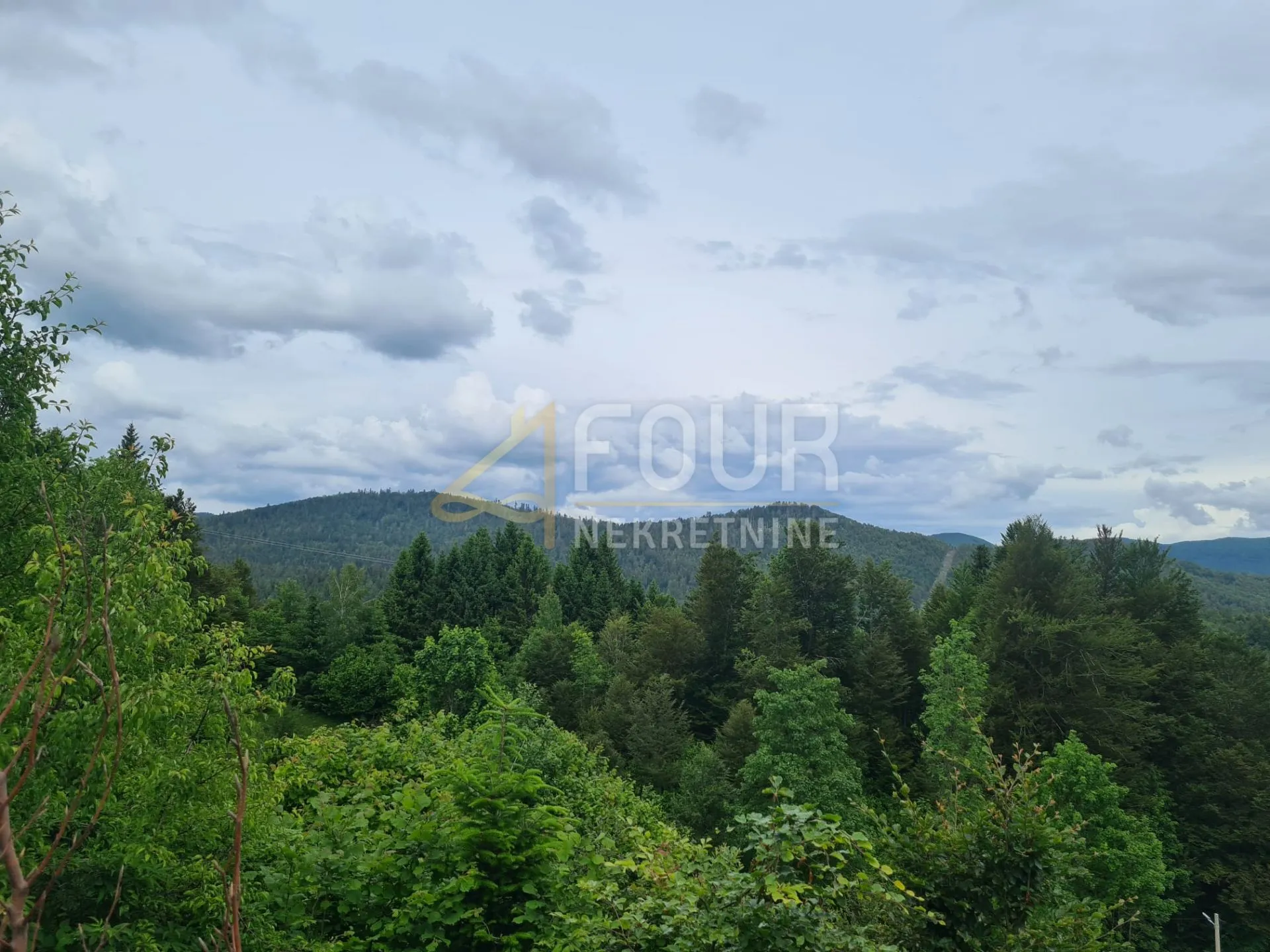 Gorski kotar, Mrkopalj - okolica, zemljište 6.000m2