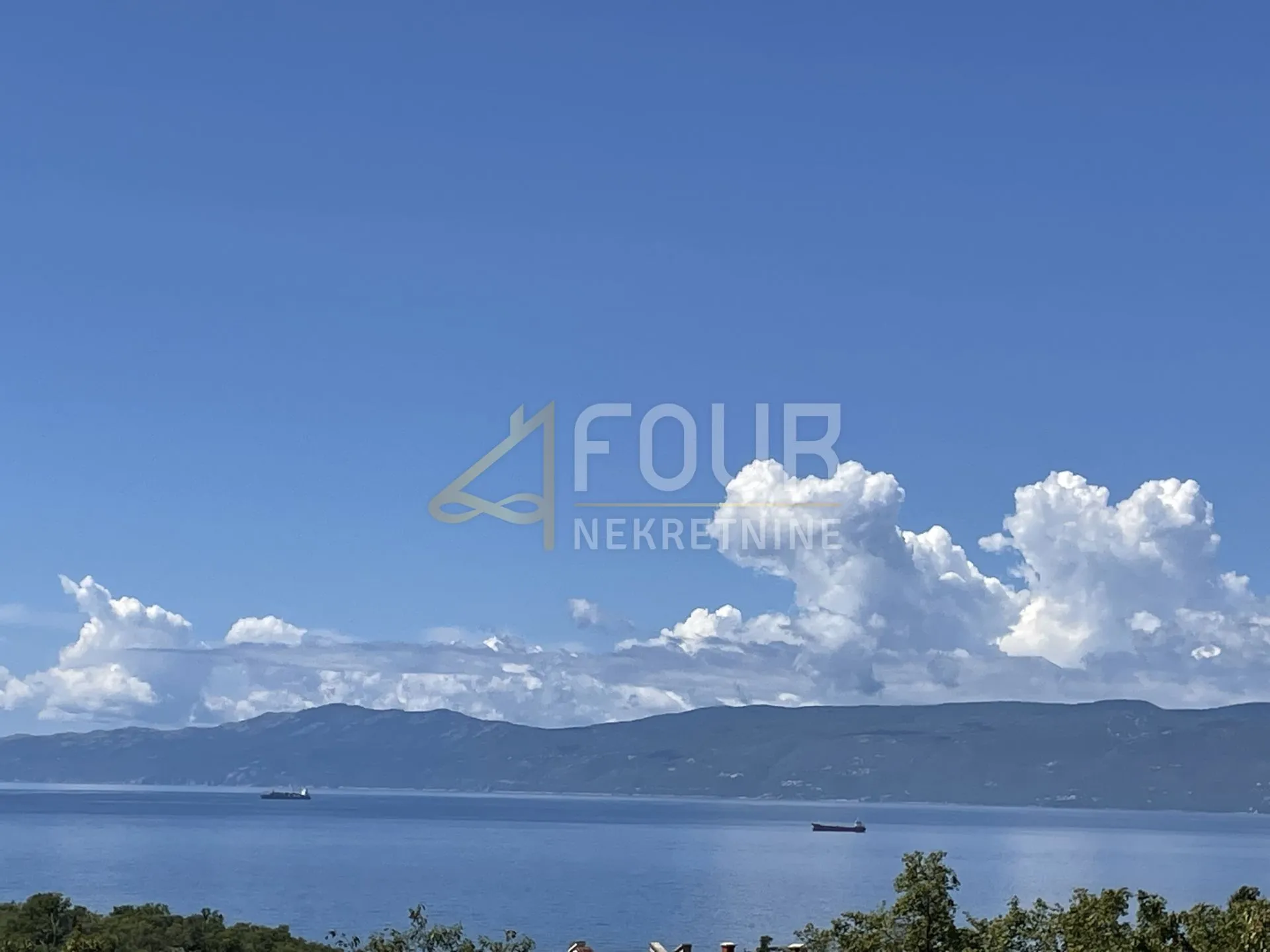 najam, kostrena, uređen i namješten stan, 2s+db, terasa, pogled - slika 3