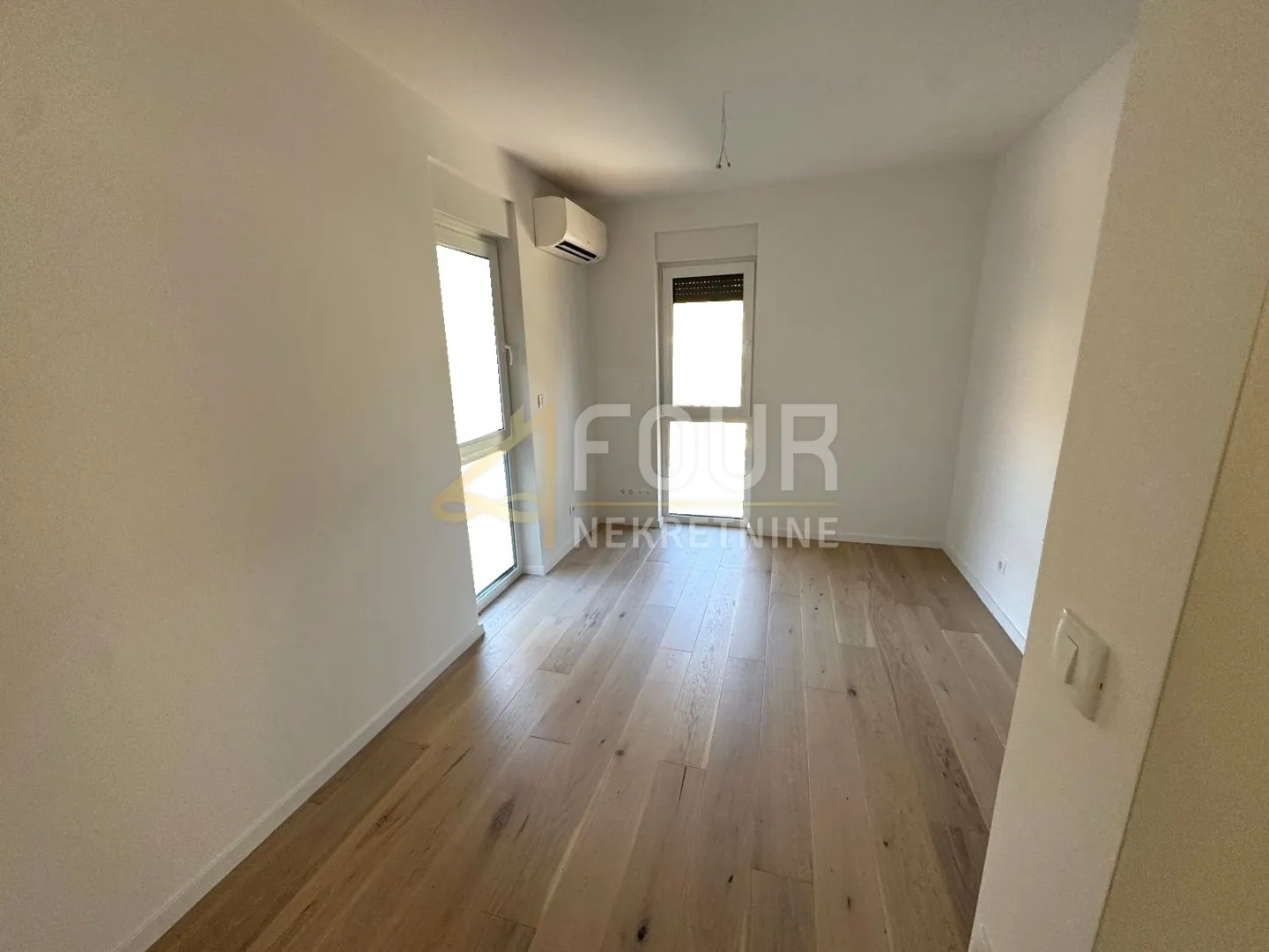 pavlovac, vrhunska novogradnja, 144.5m2, 3s+db, lođa, krovna terasa - slika 9