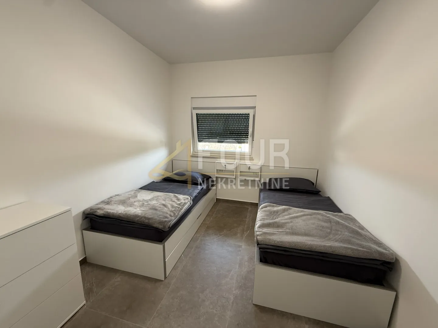 istra, sveti lovreč - okolica, kuća 346m2, balkon, terasa - slika 10