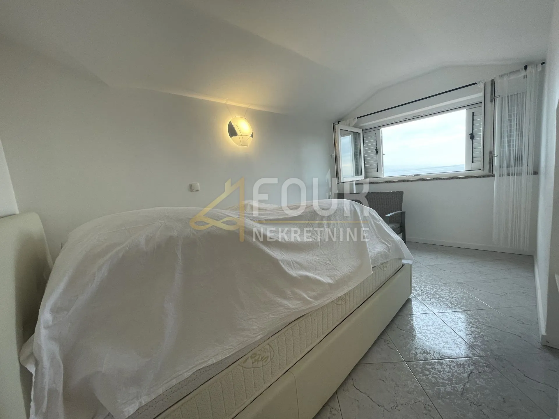 opatija, ika, dvoetažni 3s+db, balkon - slika 10