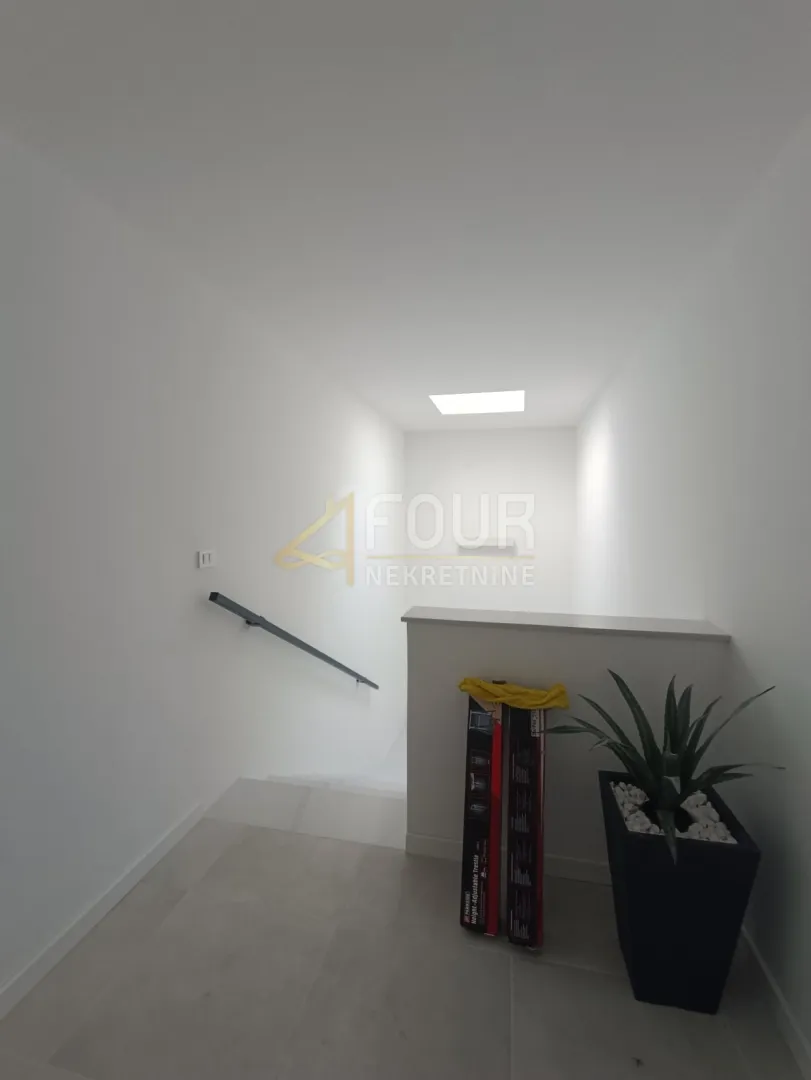 otok krk, krk, novogradnja, vila s bazenom - slika 31