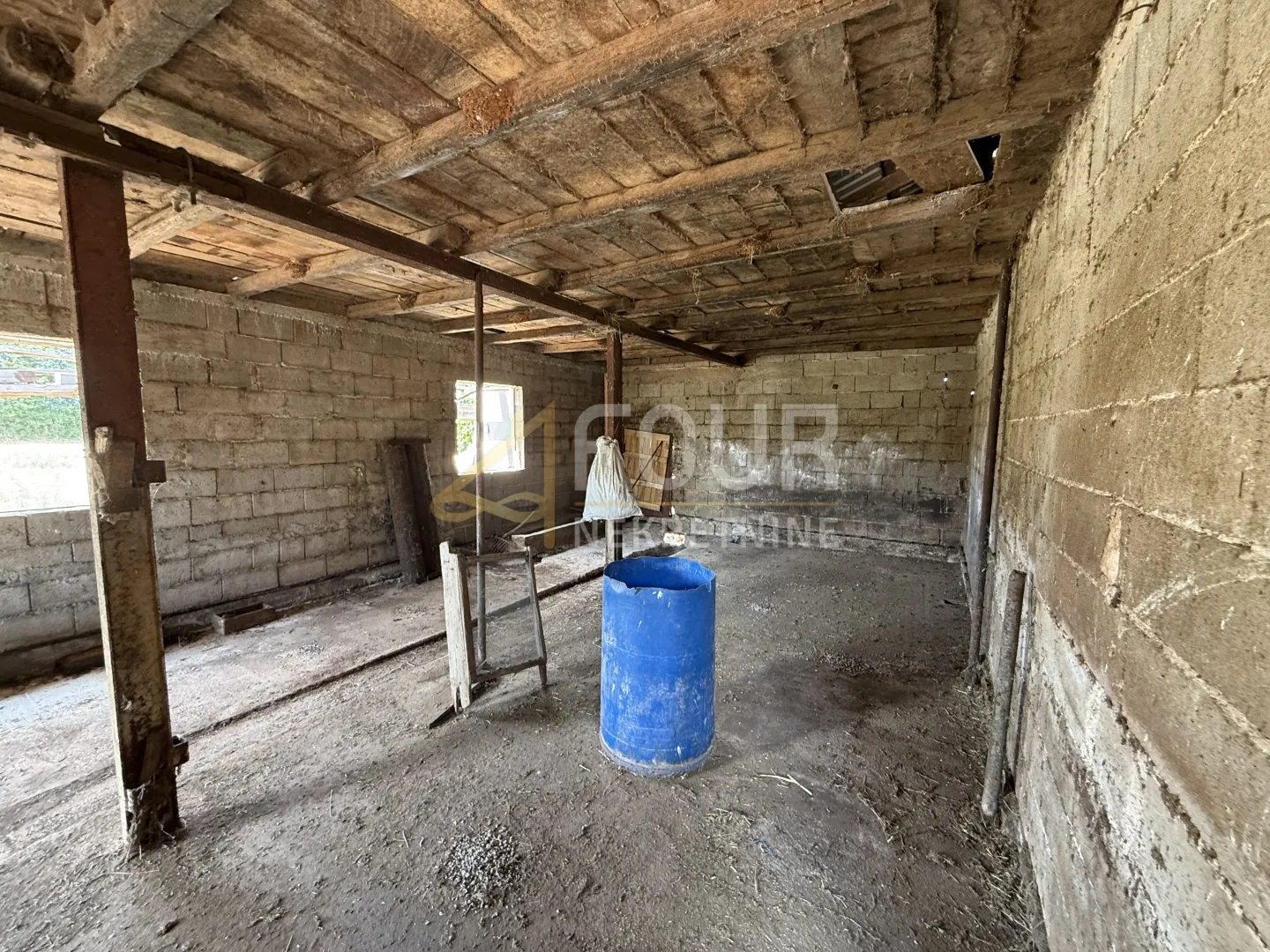 istra, vodnjan, gospodarska zgrada, 100m2 - slika 9