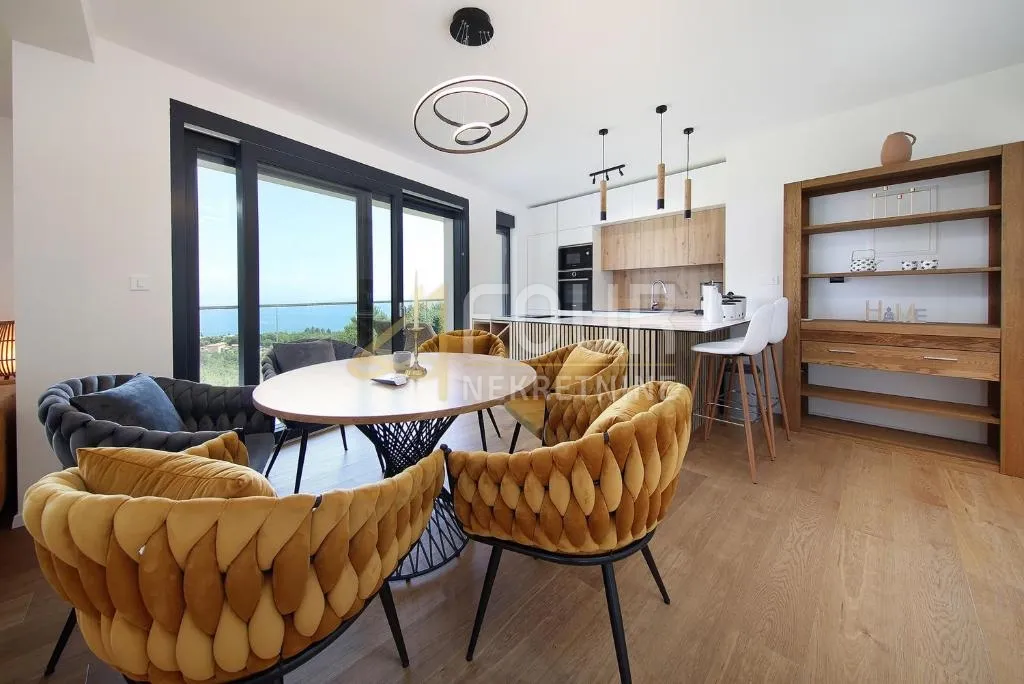 Opatija, Ika, 108.51m2, dvoetažni 2s+db, terasa i balkon - Ika, Opatija