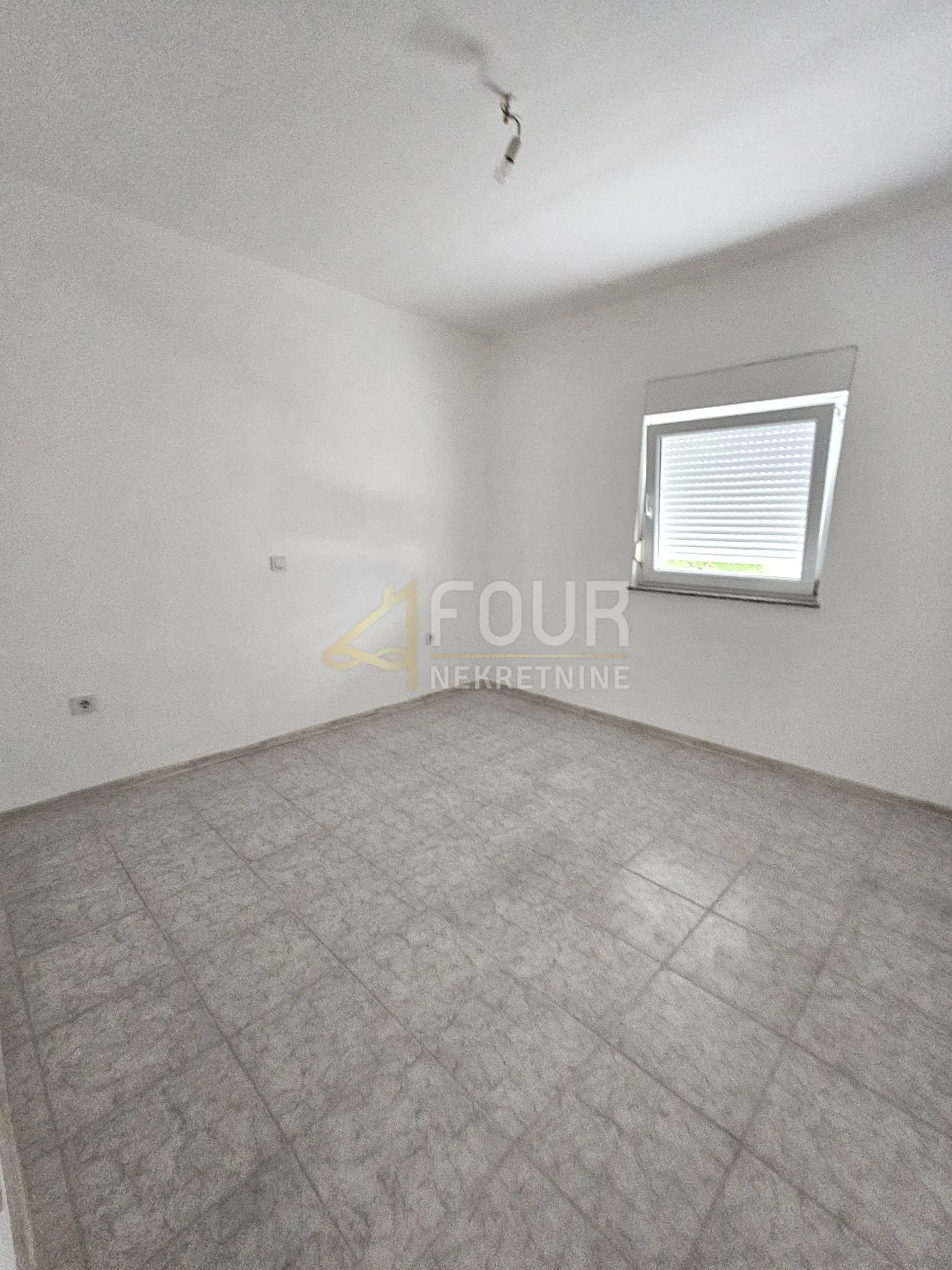 otok krk, šilo, novogradnja, 67.10m2, 3s+db, 2 lođe, pogled na more - slika 9