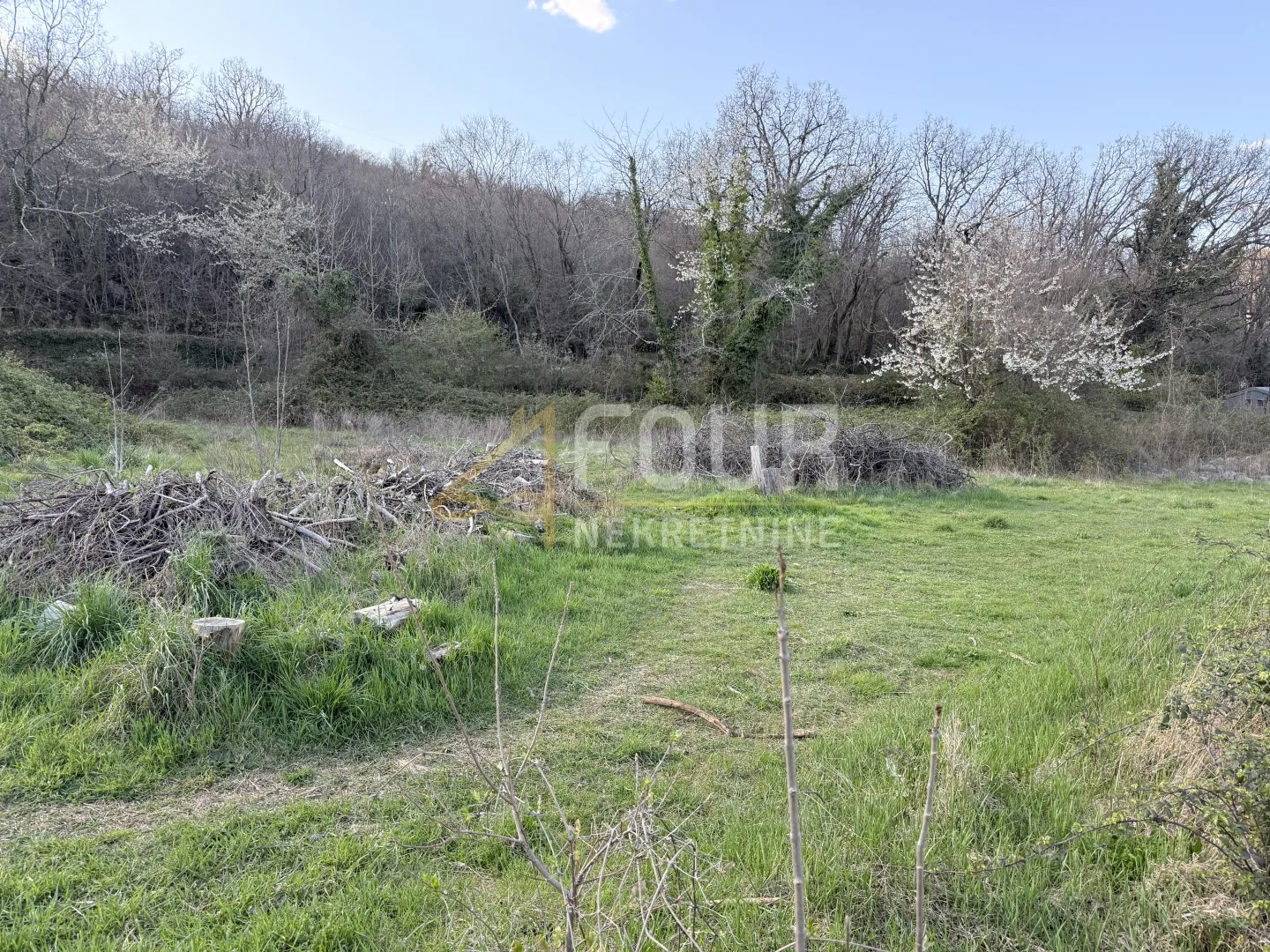 Matulji, građevinsko zemljište 1.756m2