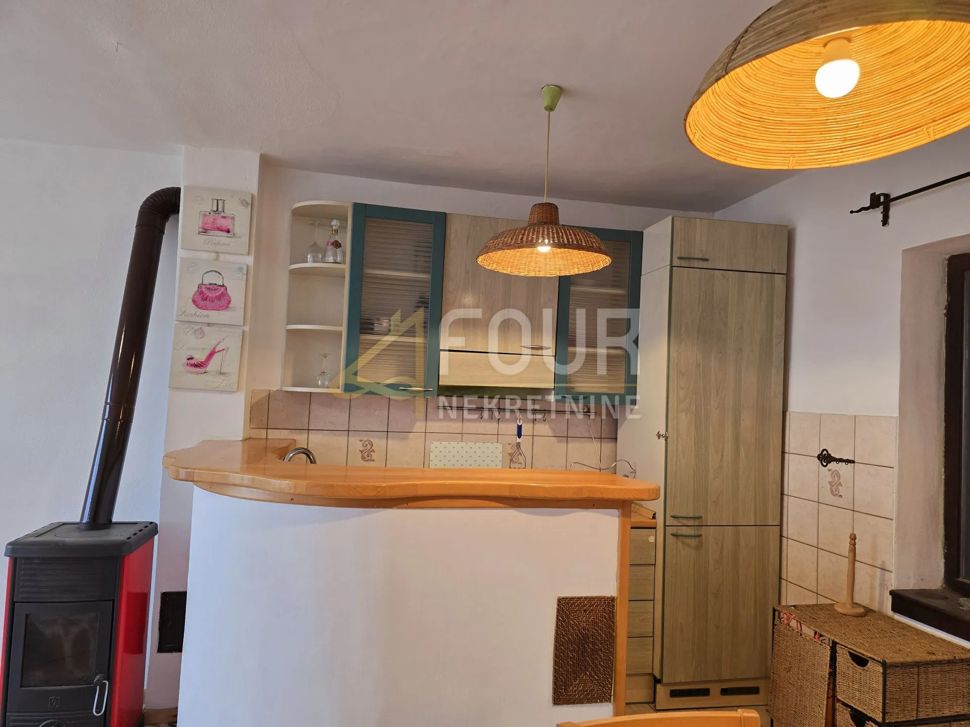 rijeka, krimeja, nekretnina na traženoj poziciji, 2s+db i konoba - slika 2