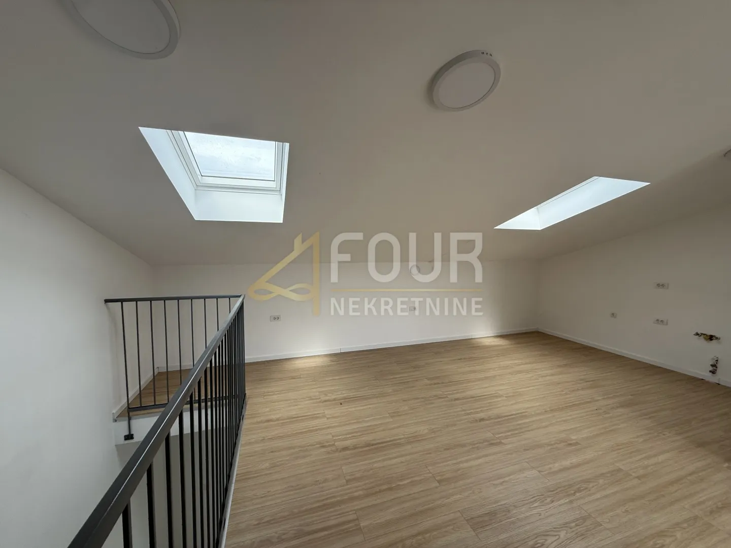 istra, poreč, 4s+db stan s terasom 168,14m2 - slika 14