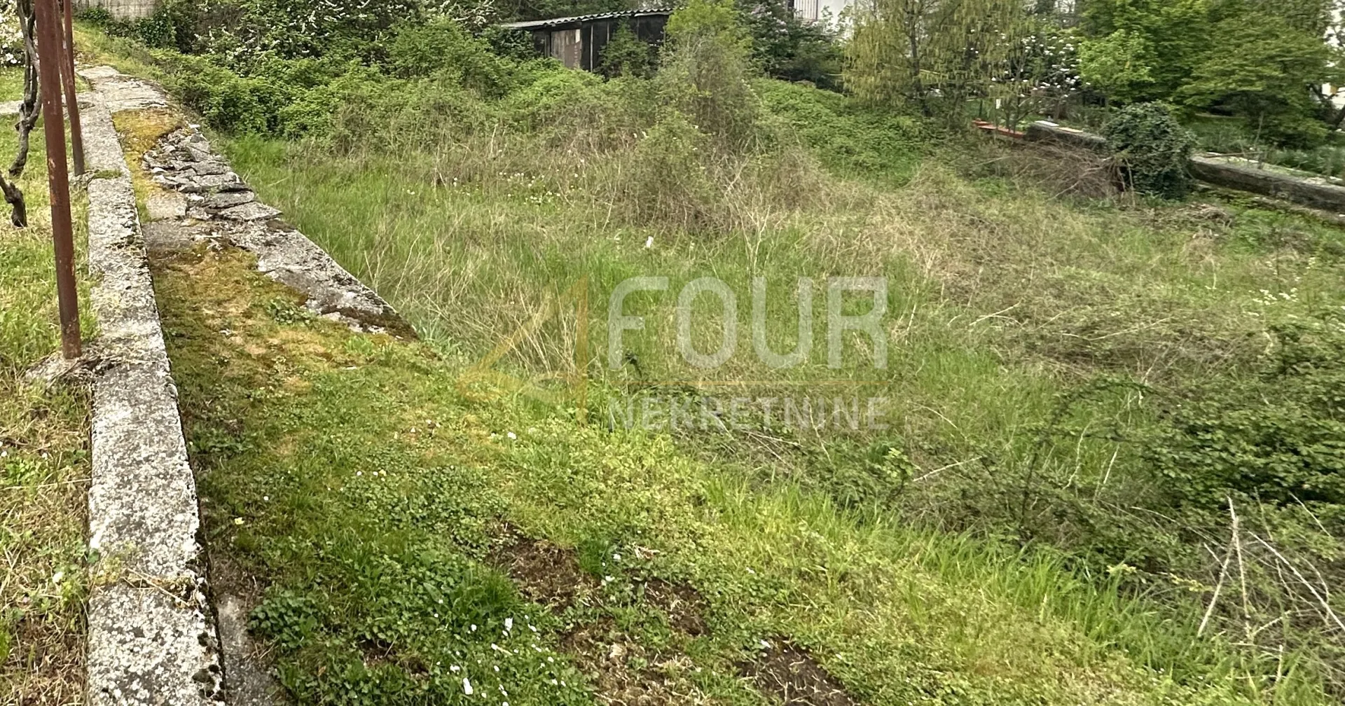 Viškovo, zemljište 569m2