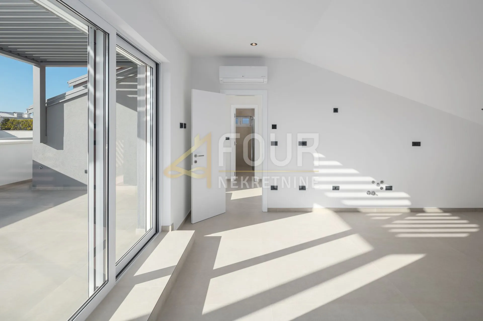 istra, rovinj, novogradnja, 209.64m2, dvoetažni 4s+db, pogled na more - slika 3