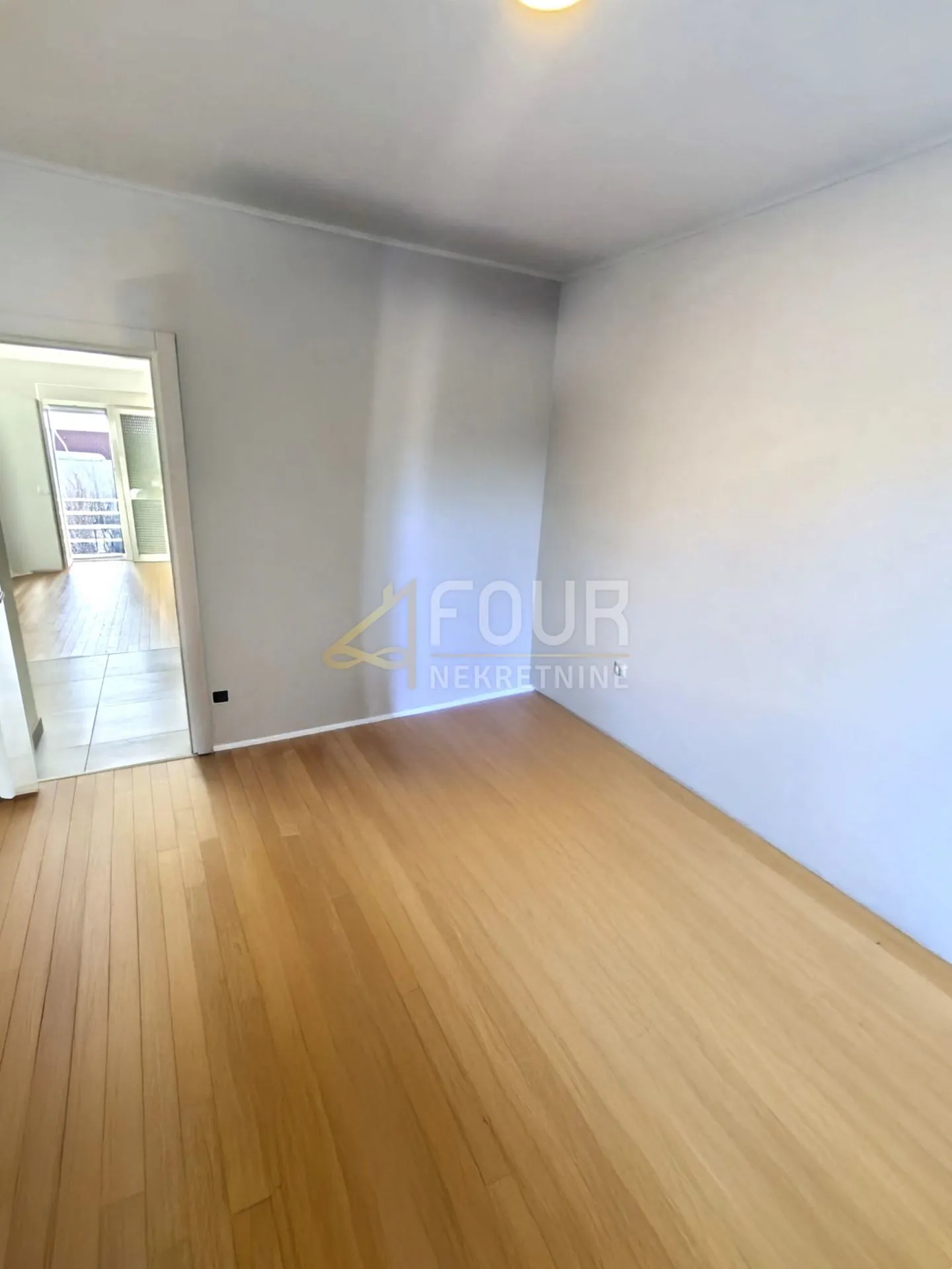 crikvenica, 52m2, 2skl, 2 balkona, 150m od mora - slika 4