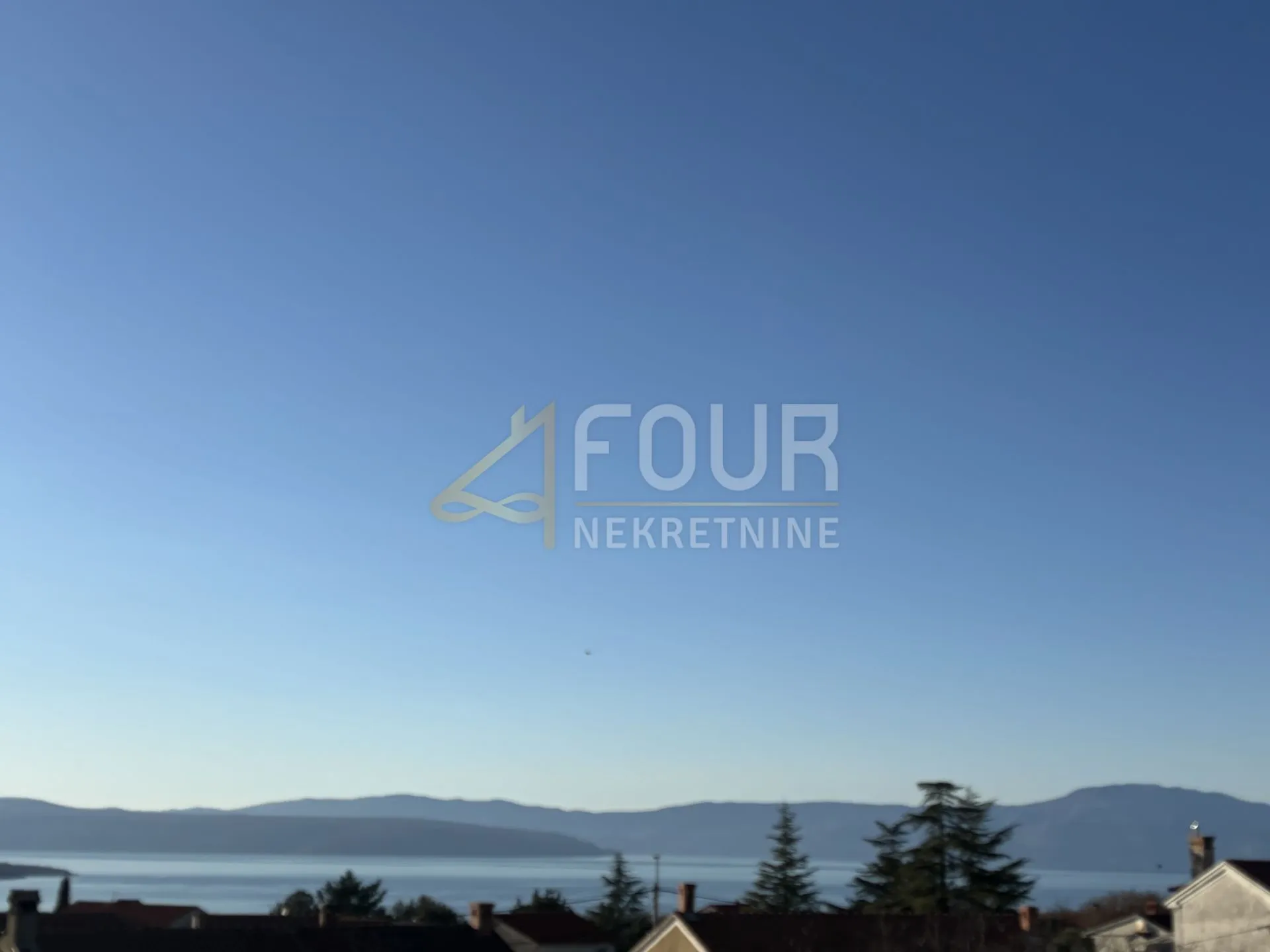 Otok Krk, Malinska, kuća s 4 apartmana, pogled na more - Malinska, Malinska-Dubašnica