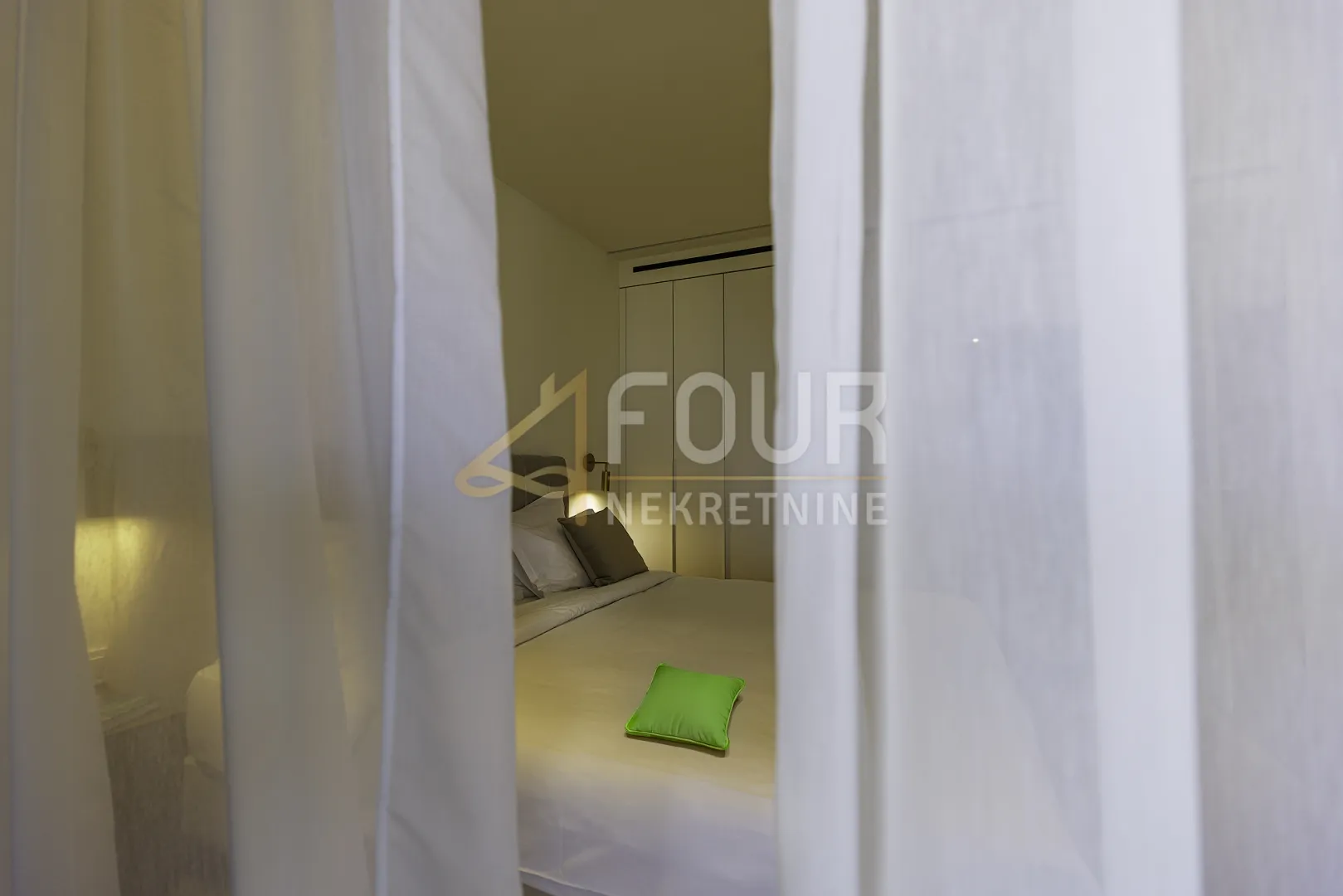 istra, umag - okolica, apartman - luksuzni resort, 1. red do mora - slika 7