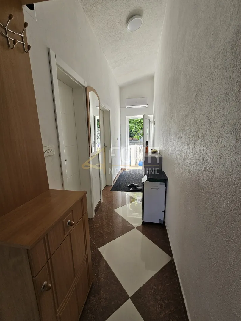 dalmacija, novigrad, 1s+db, 43.33m2, prvi red do mora - slika 5