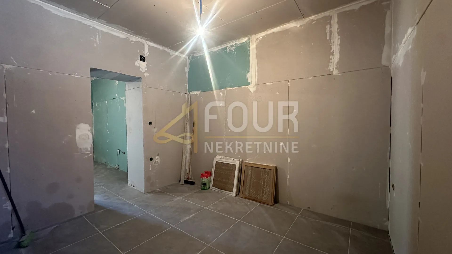 istra, pula - centar, 2s+db, 45.36m2, u adaptaciji - slika 4