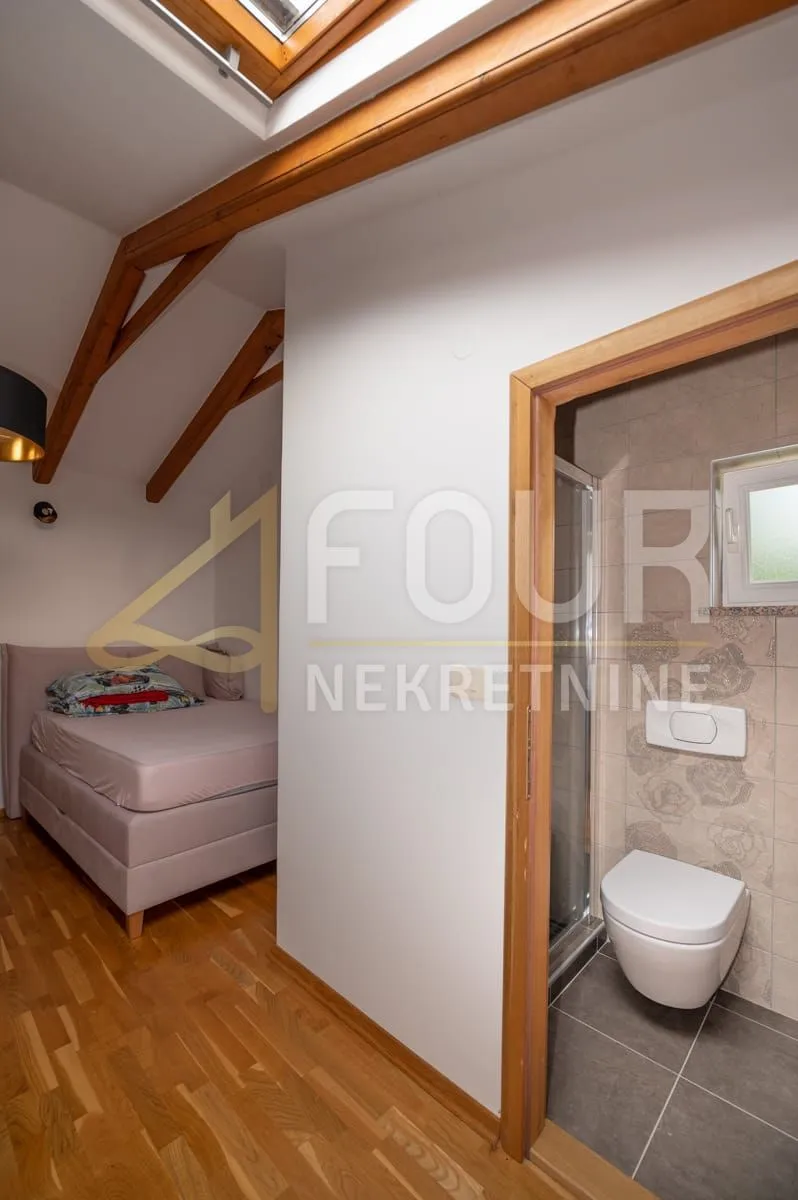 matulji, prekrasna vila s bazenom - slika 37