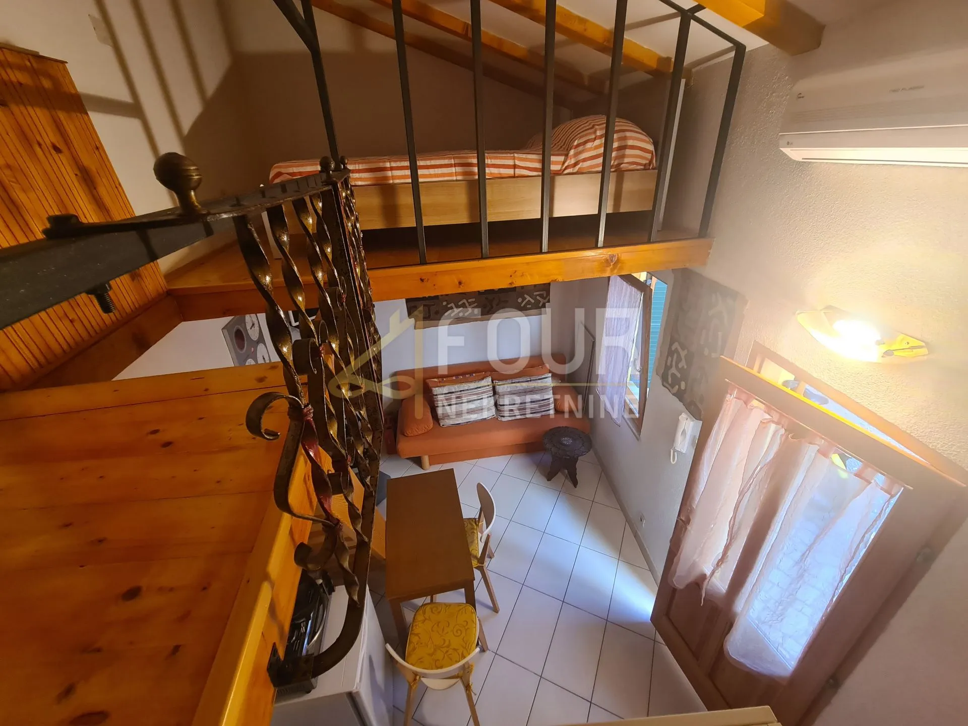 otok cres, cres, kuća i studio apartman u staroj jezgri - slika 13