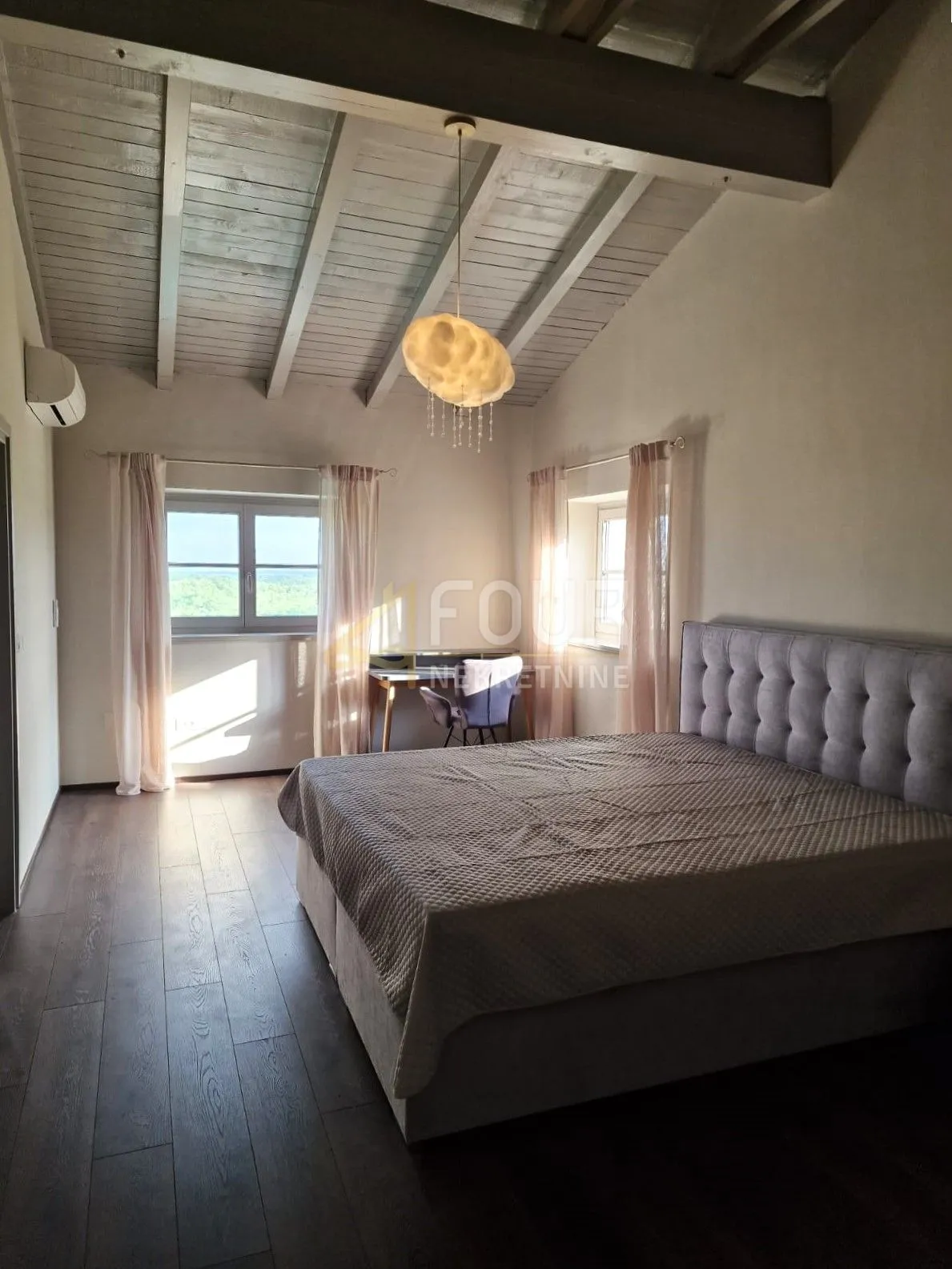 istra, kaštelir, prekrasna kamena vila s bazenom - slika 11