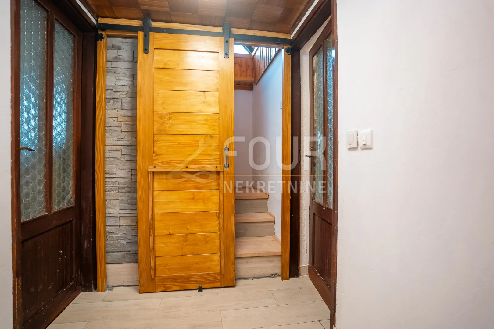 gorski kotar, mrkopalj, 200m2, samostojeća kuća - slika 30