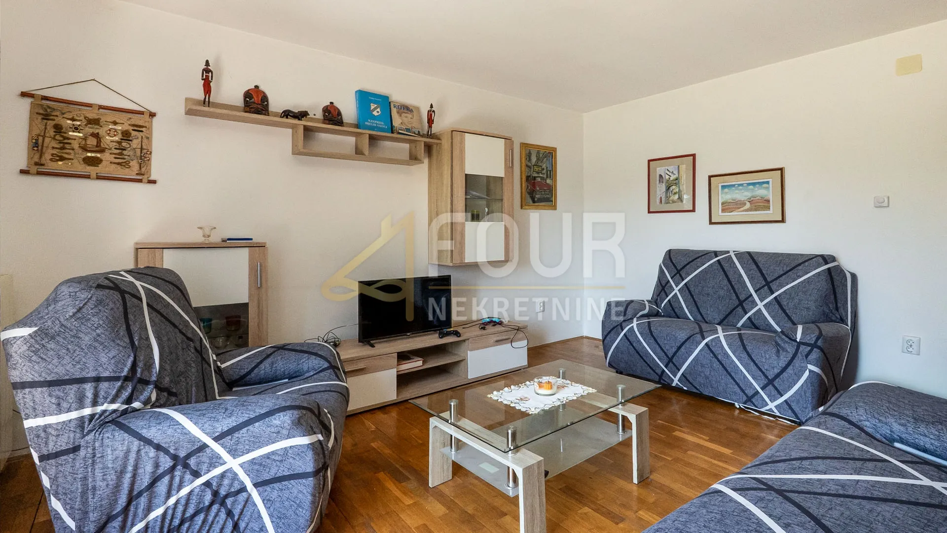 marčelji, 3s+db, 164,22m2, okućnica, pogled na more - slika 2