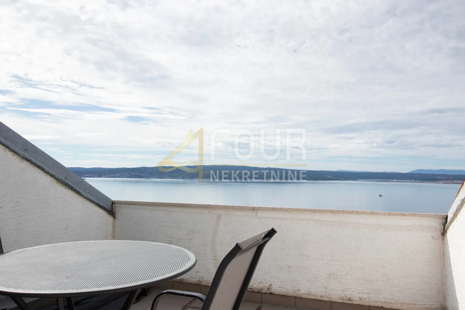 crikvenica, samostojeća apartmanska kuća s bazenom - slika 23