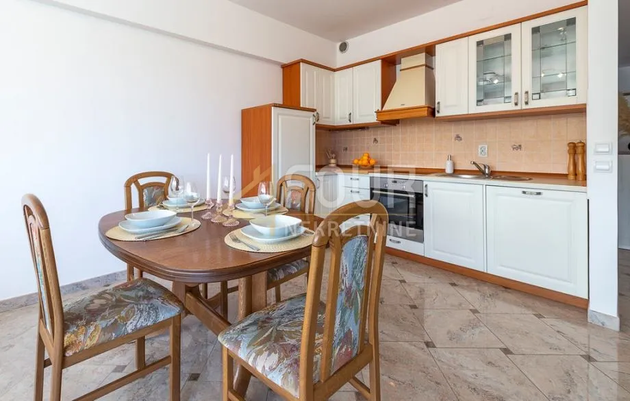 istra, rovinj, 69.60m2, 2s+db, lođa, garažno parkirno mjesto - slika 6