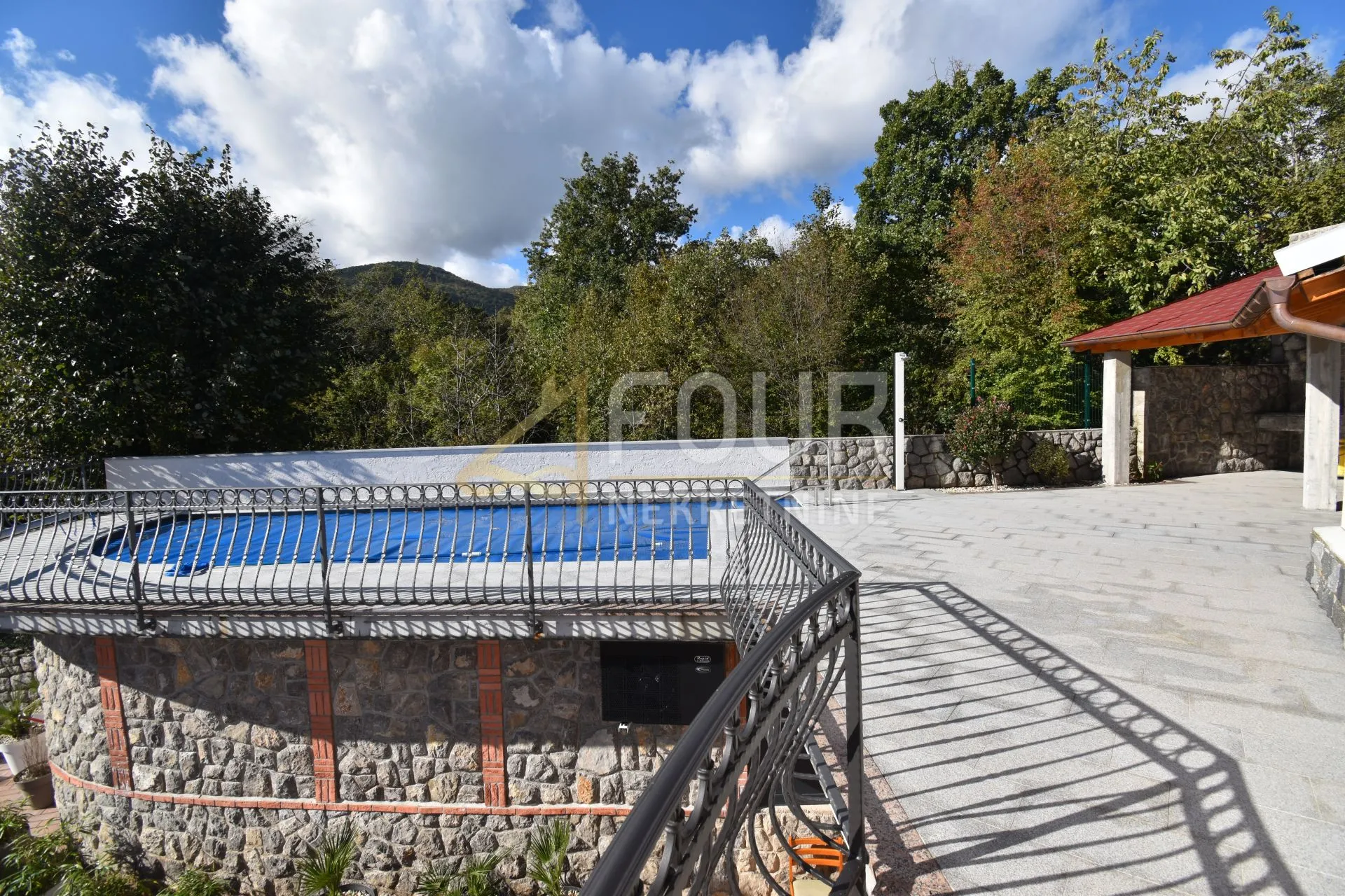 matulji, prekrasna vila s bazenom - slika 41