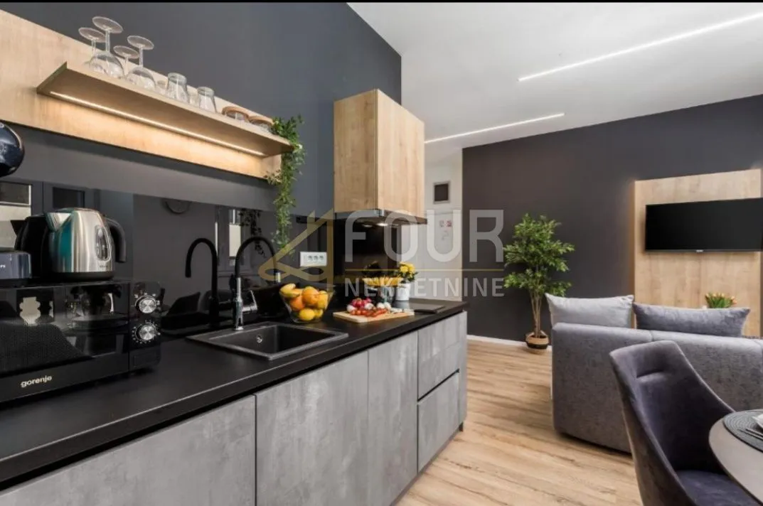 rijeka, centar, 136.61m2, 3 luksuzno uređena apartmana - slika 15